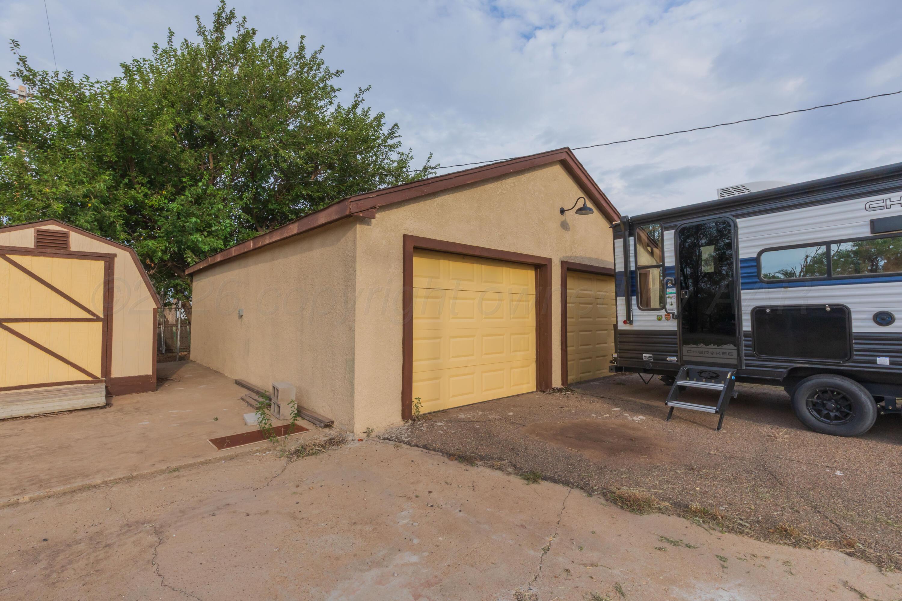 203 Ash Street Property Photo 30