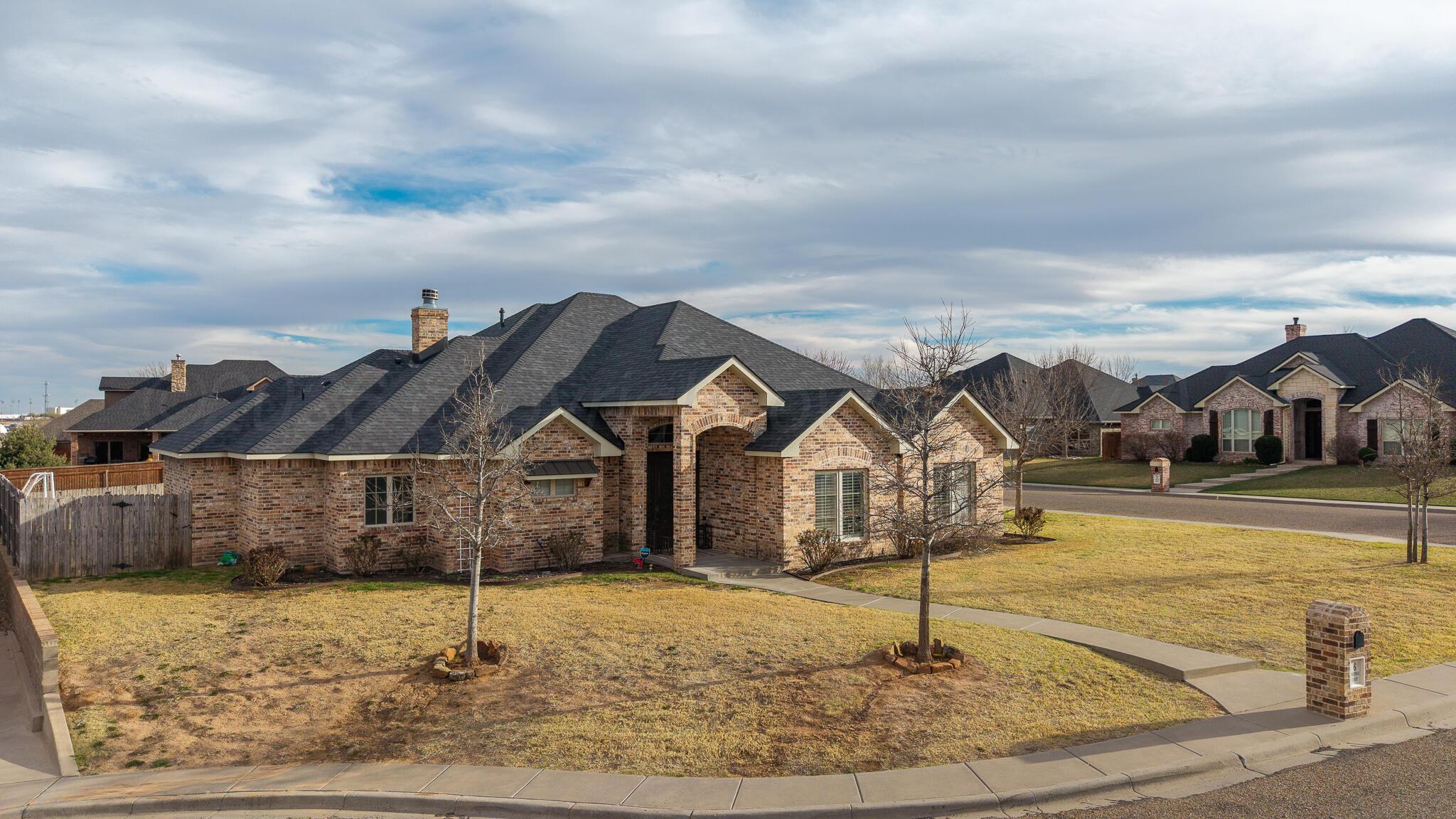 6 Crestway Court Property Photo 33