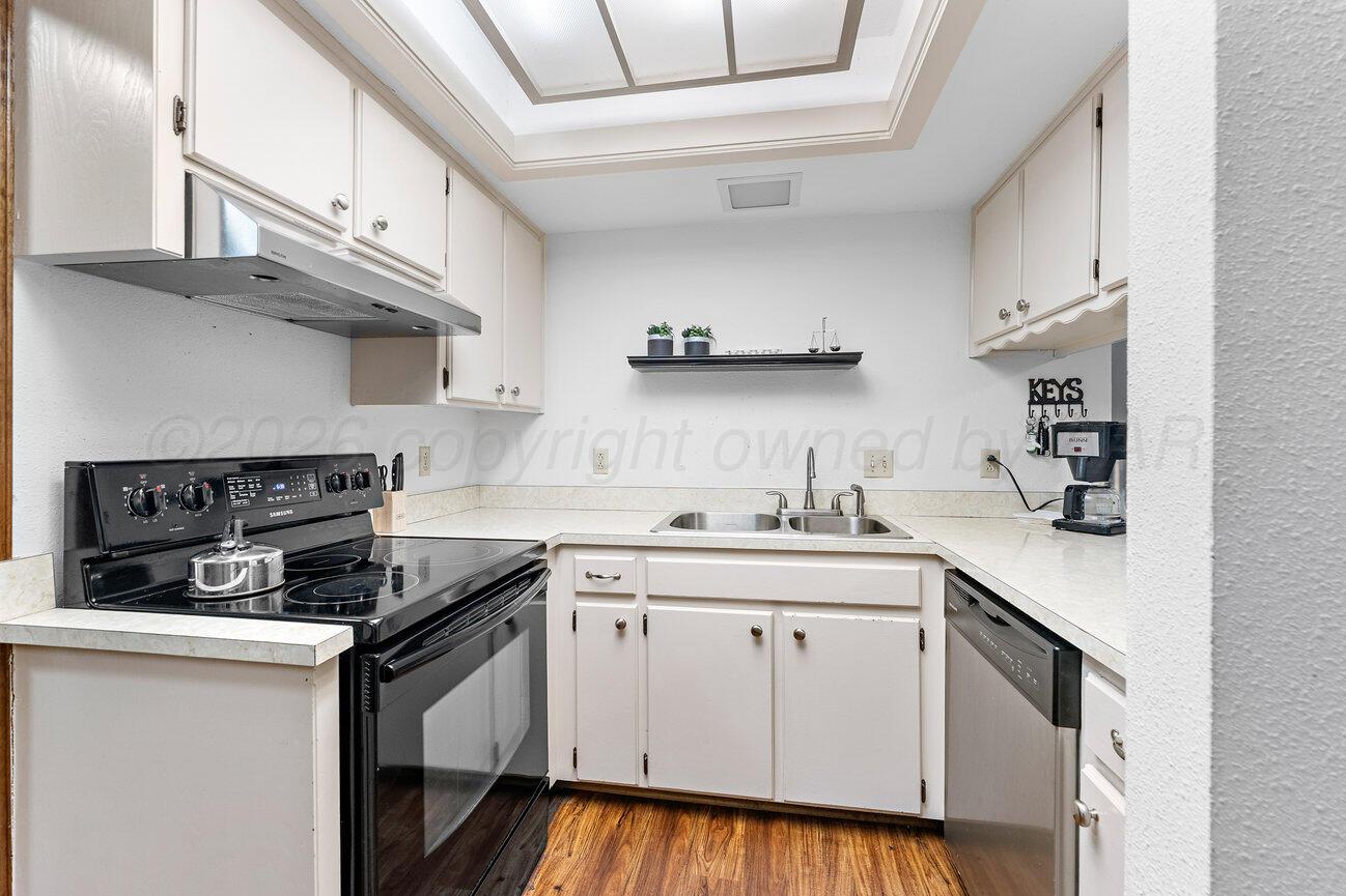 3000 Fleetwood #d-7 Property Photo 21