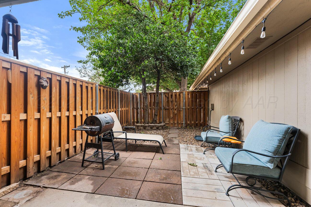 3000 Fleetwood #d-7 Property Photo 31