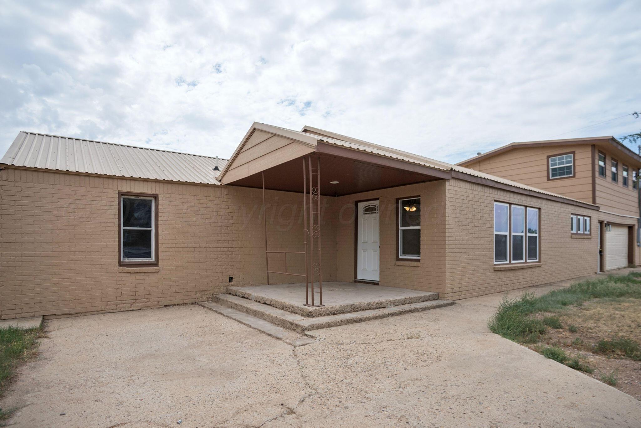 321 N Rider Street Property Photo 1