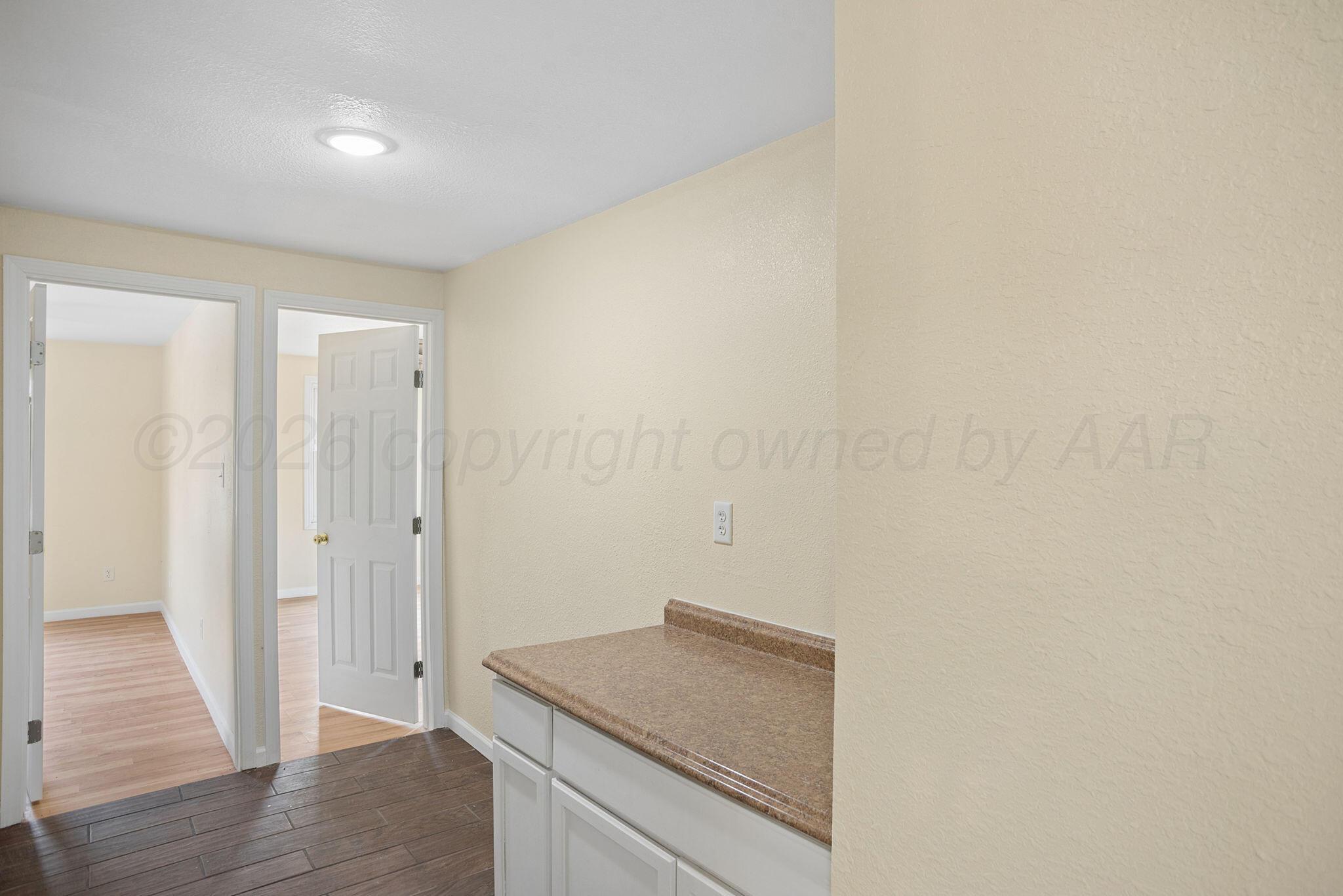 321 N Rider Street Property Photo 15
