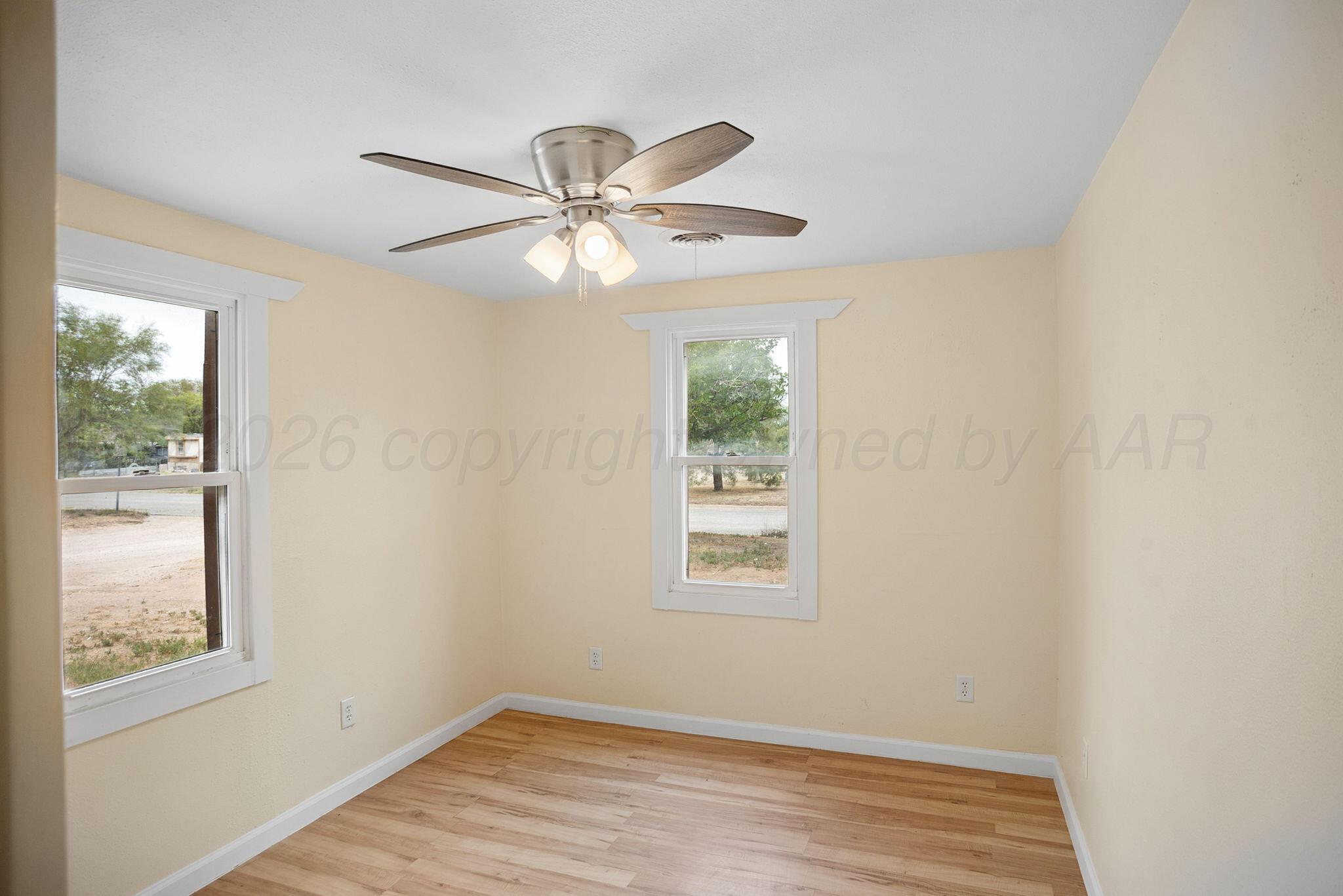 321 N Rider Street Property Photo 21