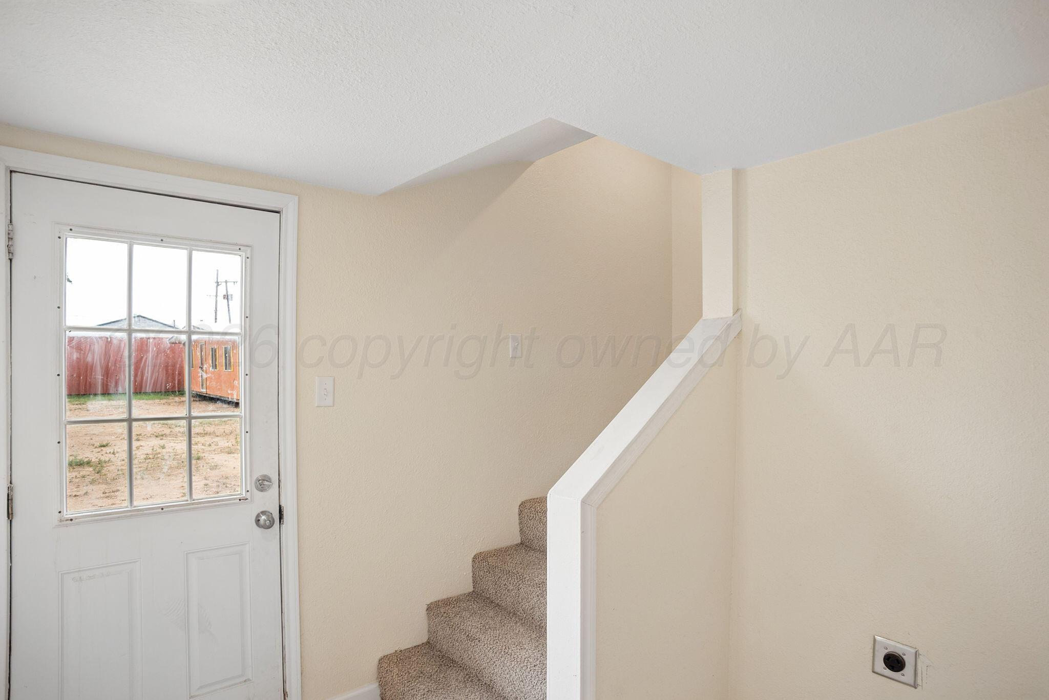 321 N Rider Street Property Photo 22