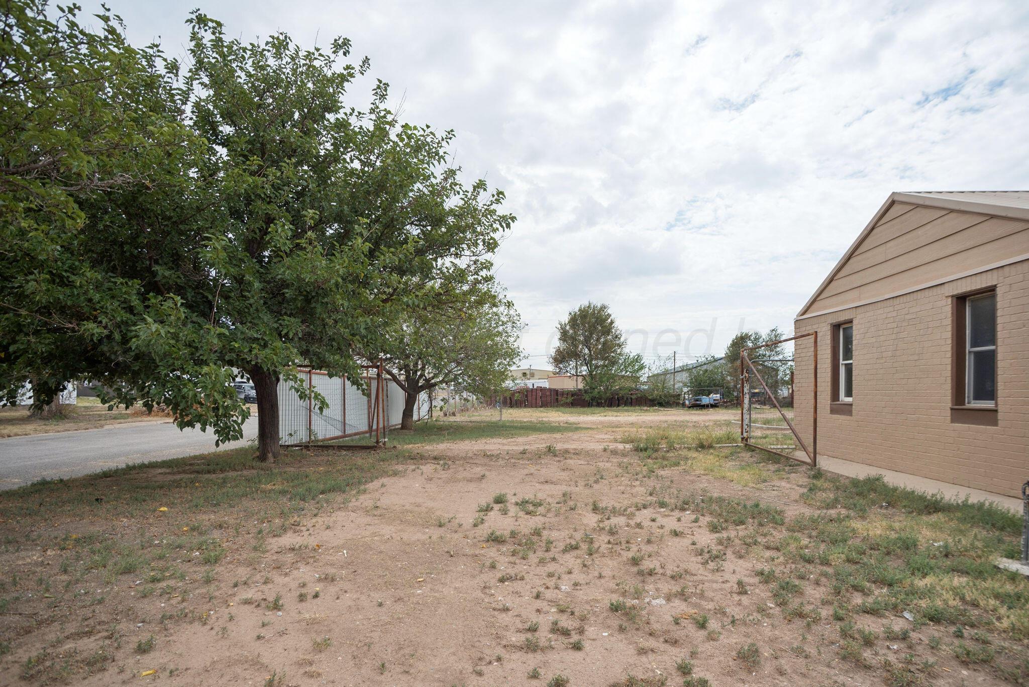 321 N Rider Street Property Photo 36