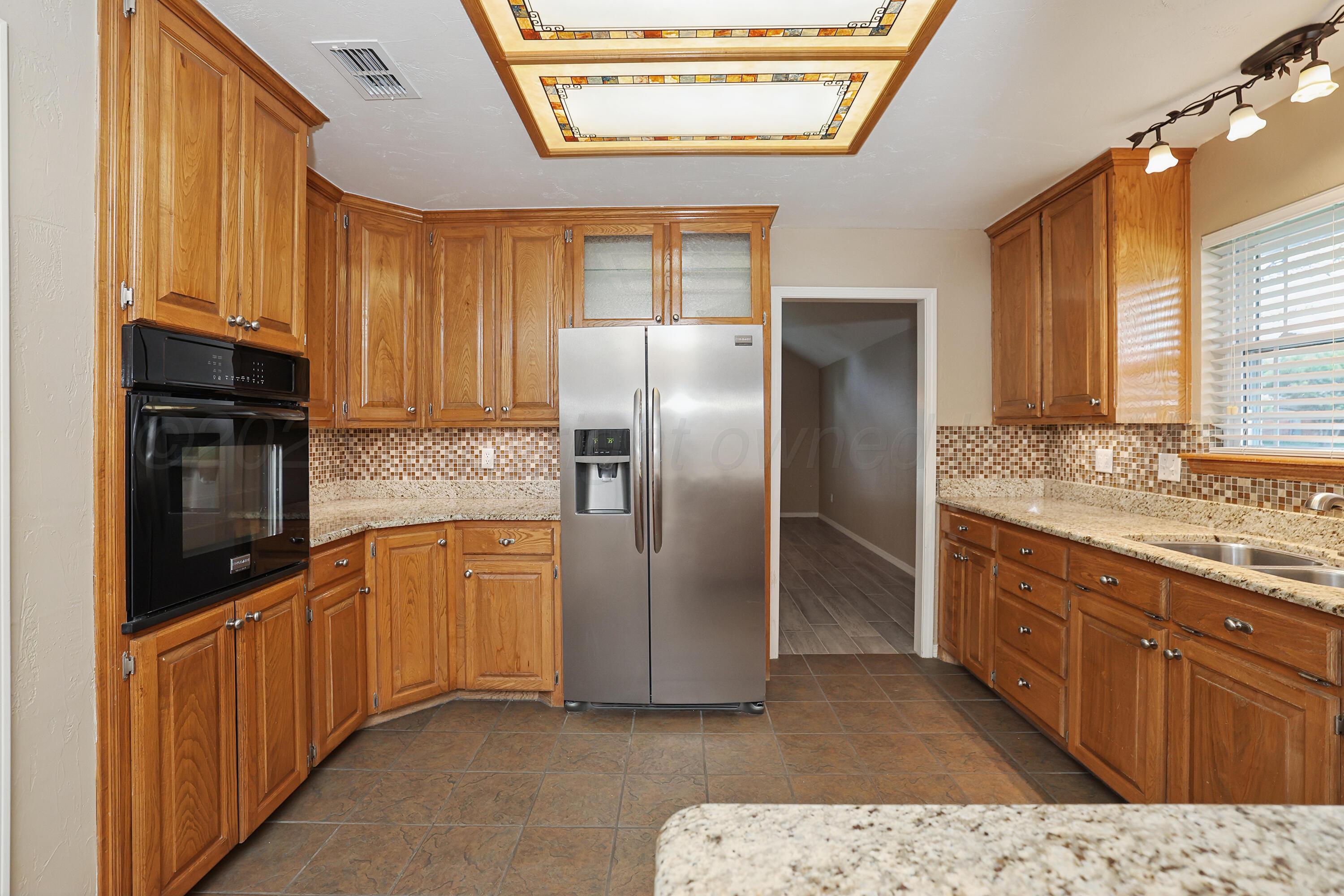 5722 Andover Drive Property Photo 10