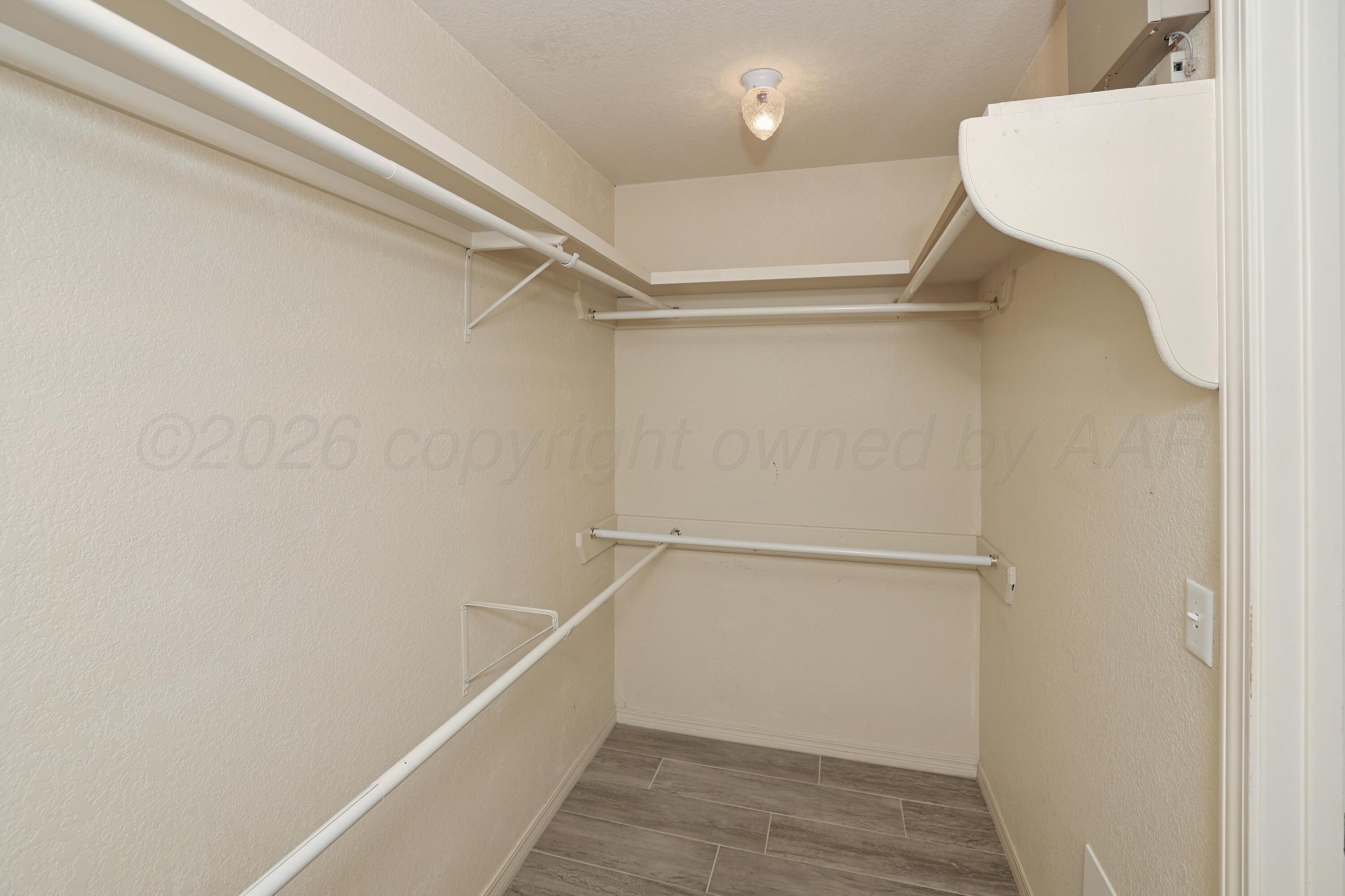 5722 Andover Drive Property Photo 23