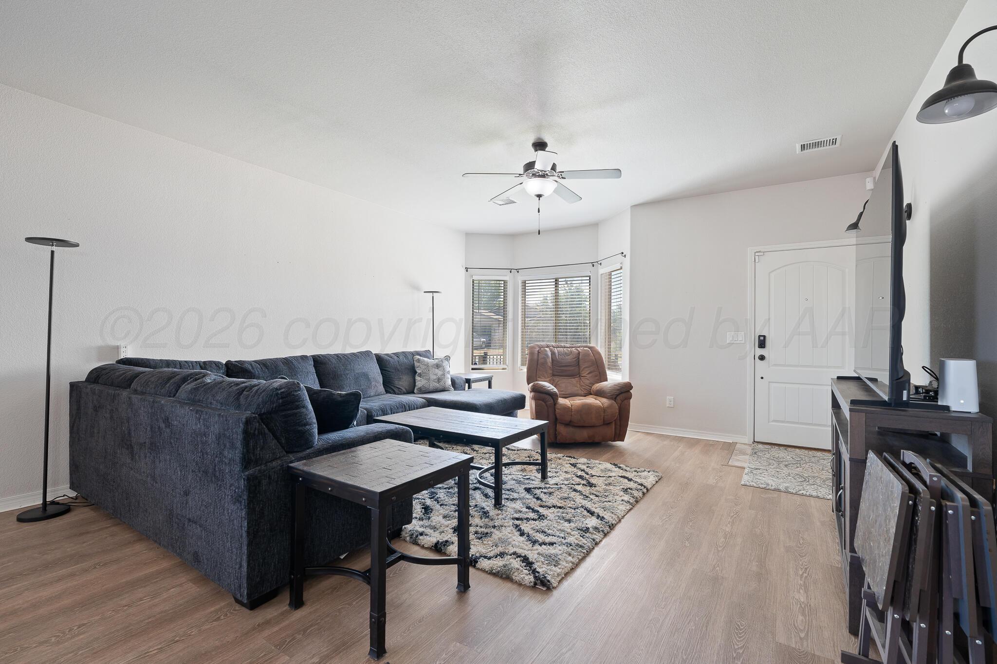 1200 Cabernet Way Property Photo 6