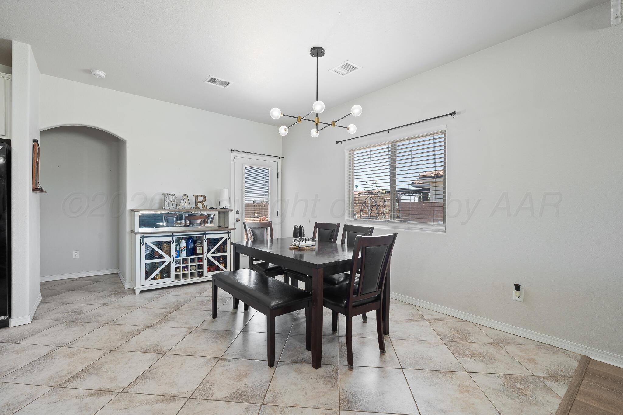 1200 Cabernet Way Property Photo 7