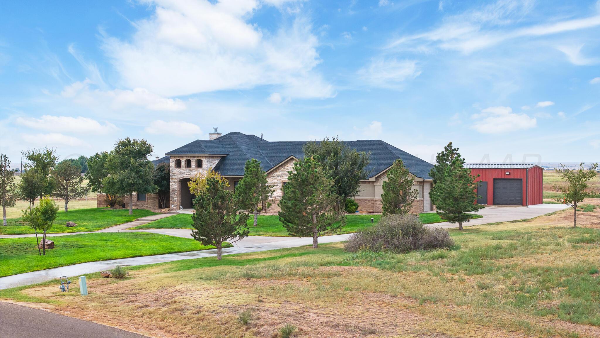 12501 Divot Drive Property Photo 6