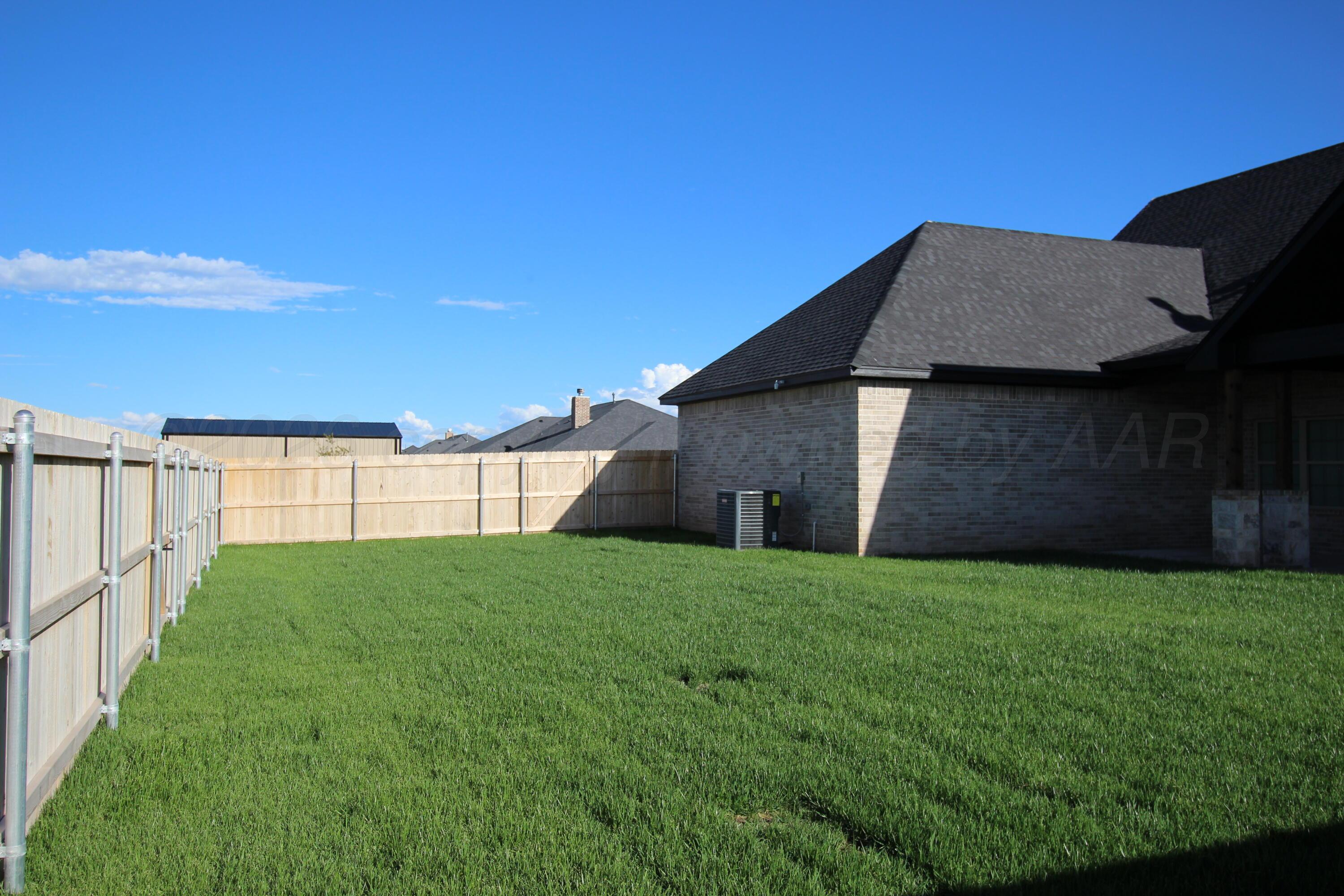 8300 Matilda Lane Property Photo 7
