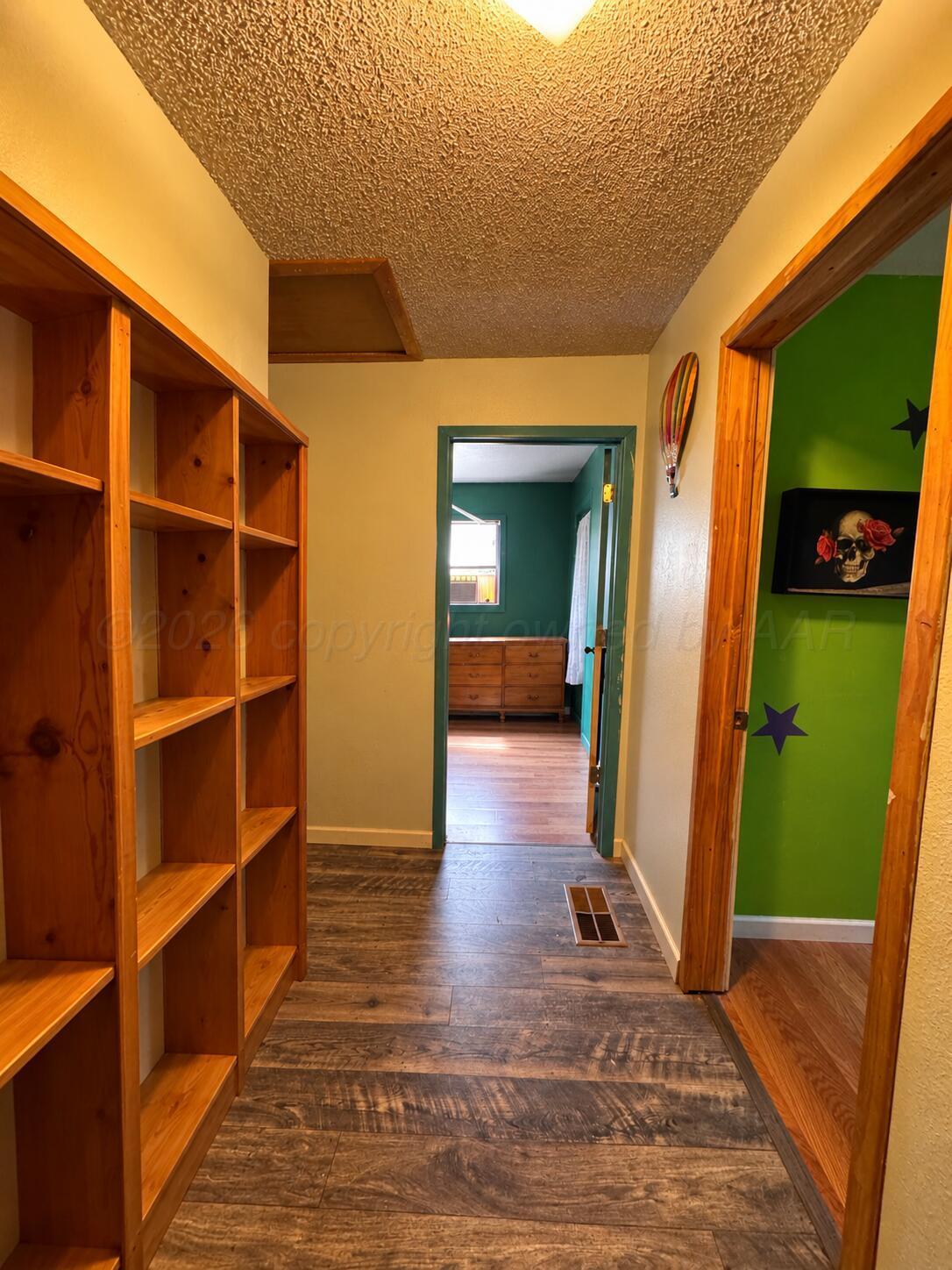 928 E Fisher Street Property Photo 21