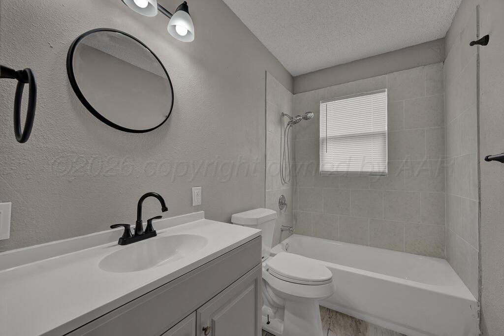 3201 Bagarry Street Property Photo 8