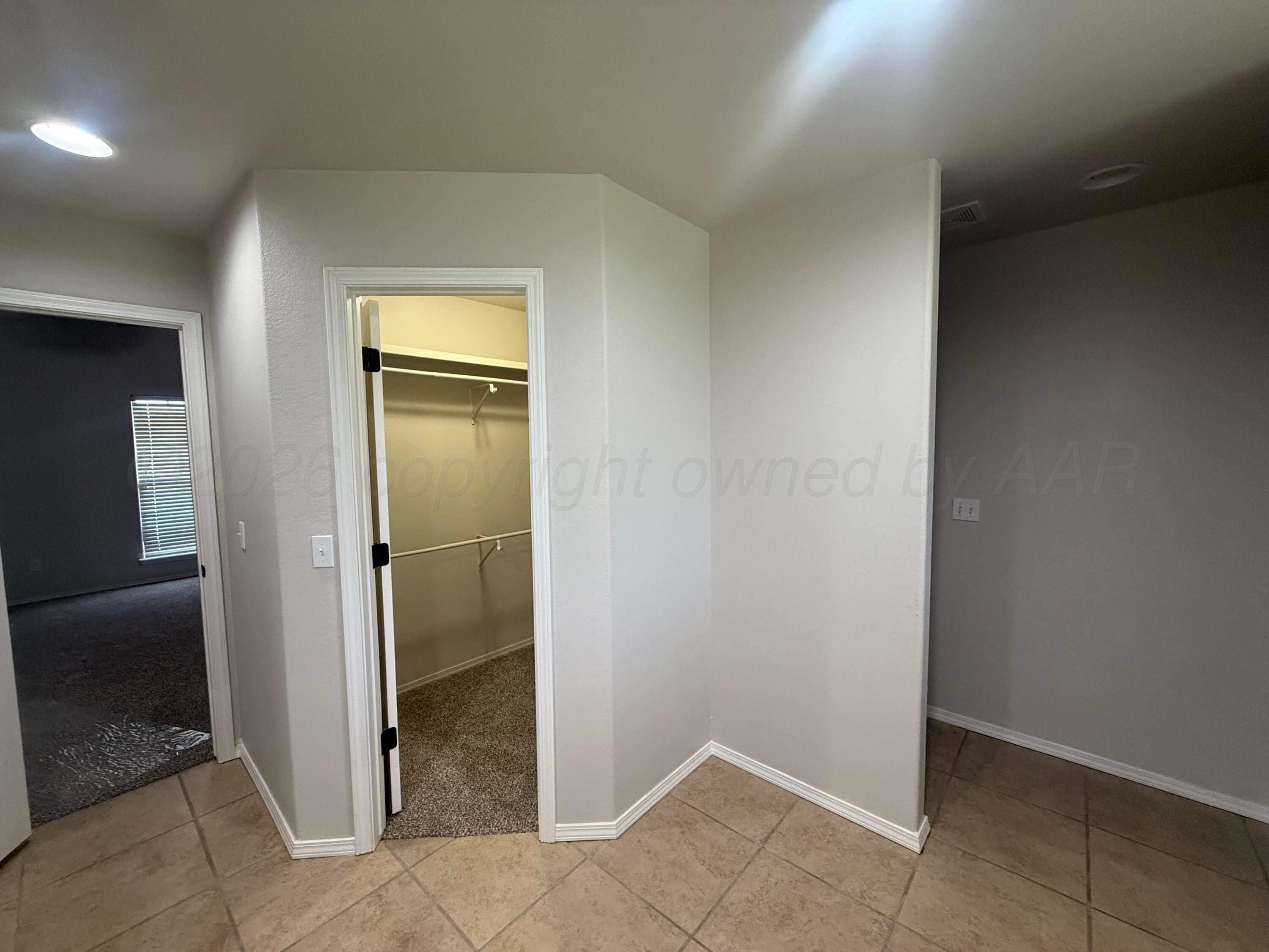 8406 Taos Drive Property Photo 14