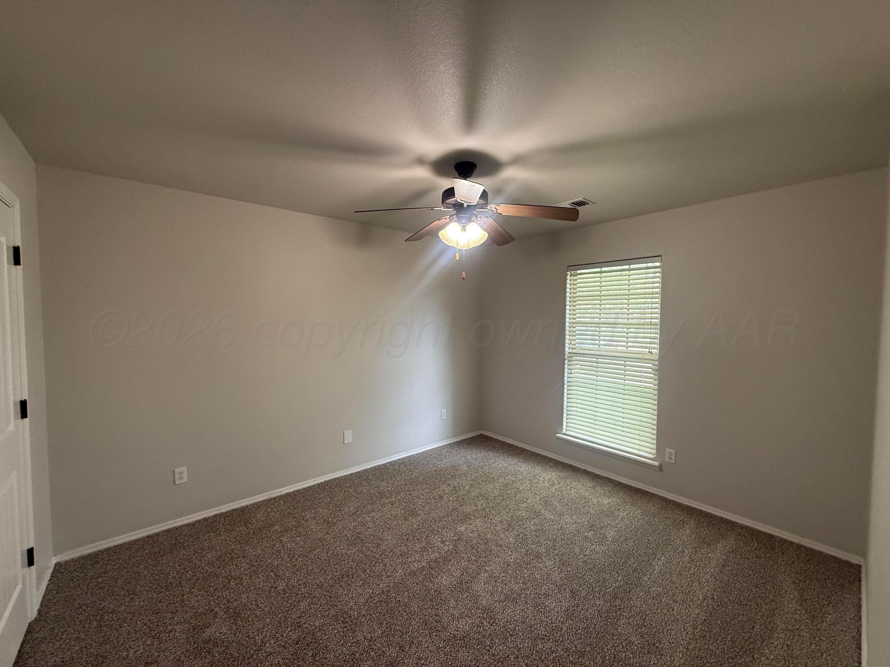 8406 Taos Drive Property Photo 17