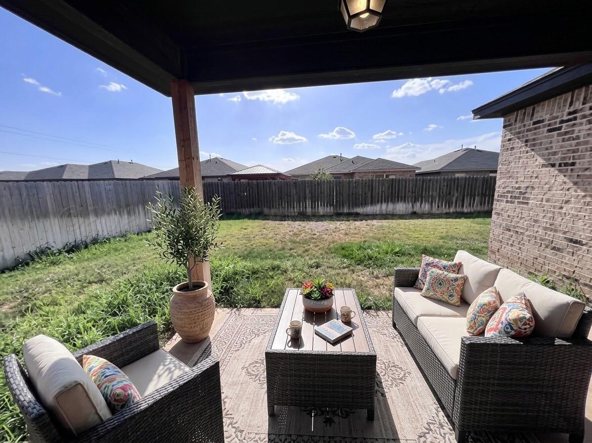 1128 Estacado Street Property Photo 17