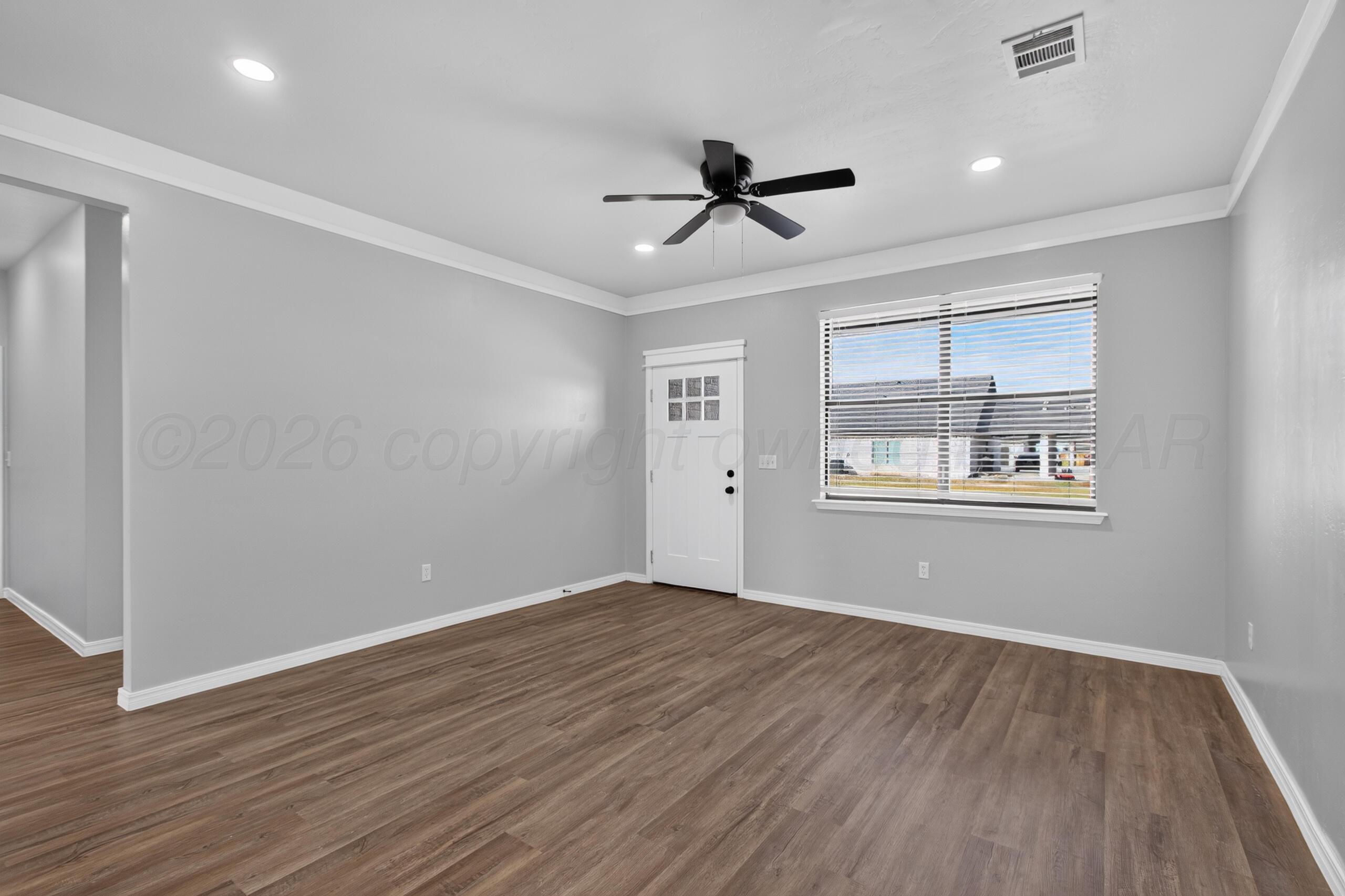 8853 Redbud Unit B Property Photo 2