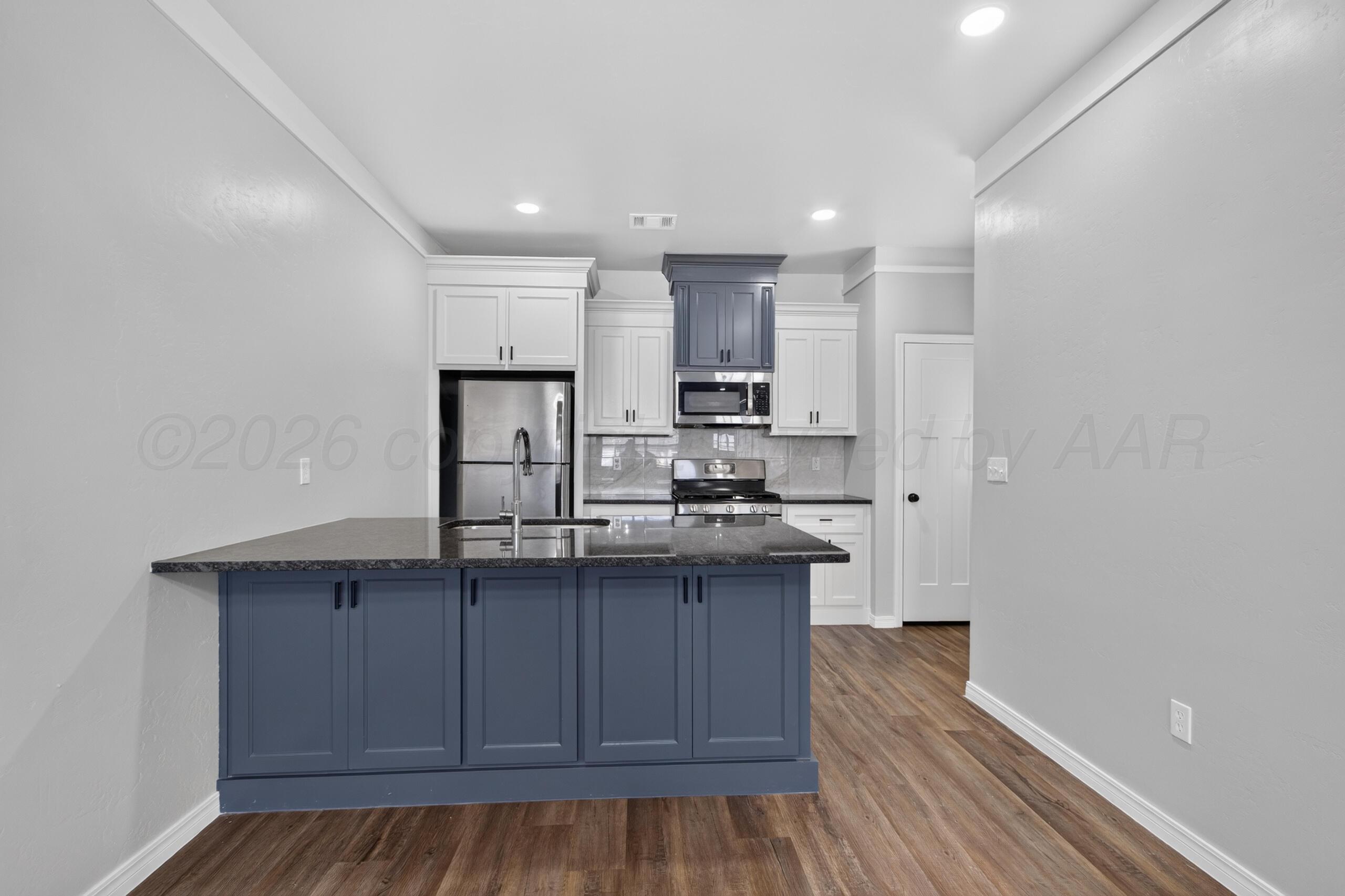 8853 Redbud Unit B Property Photo 6