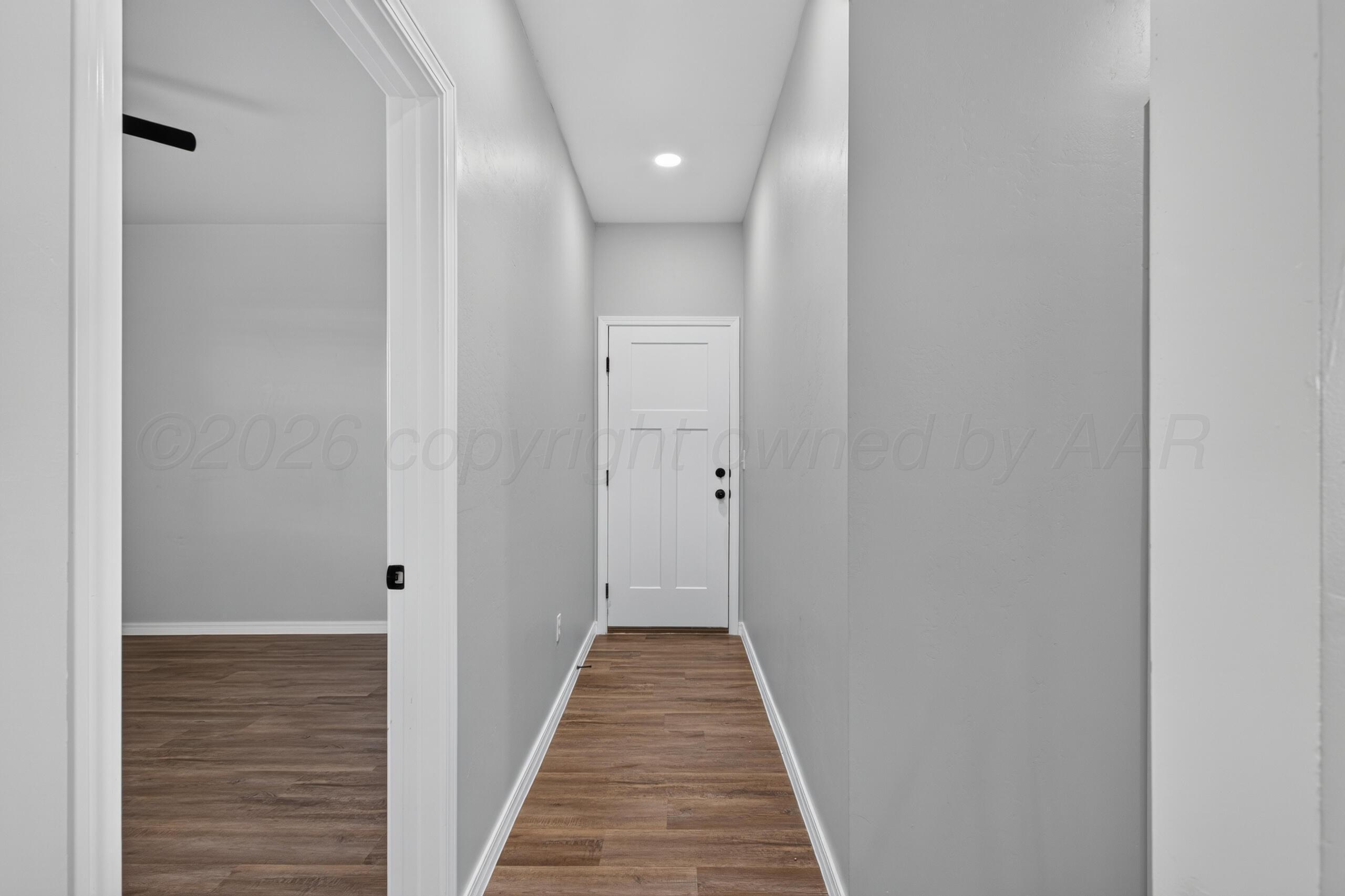 8853 Redbud Unit B Property Photo 8