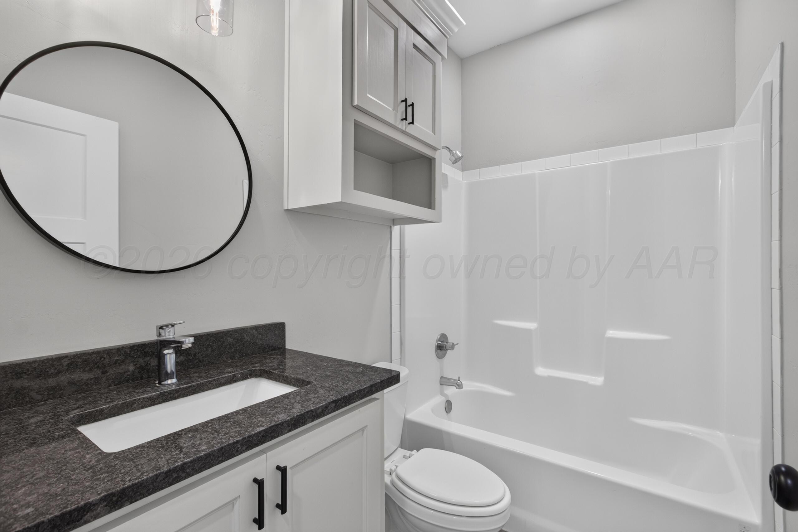 8853 Redbud Unit B Property Photo 11