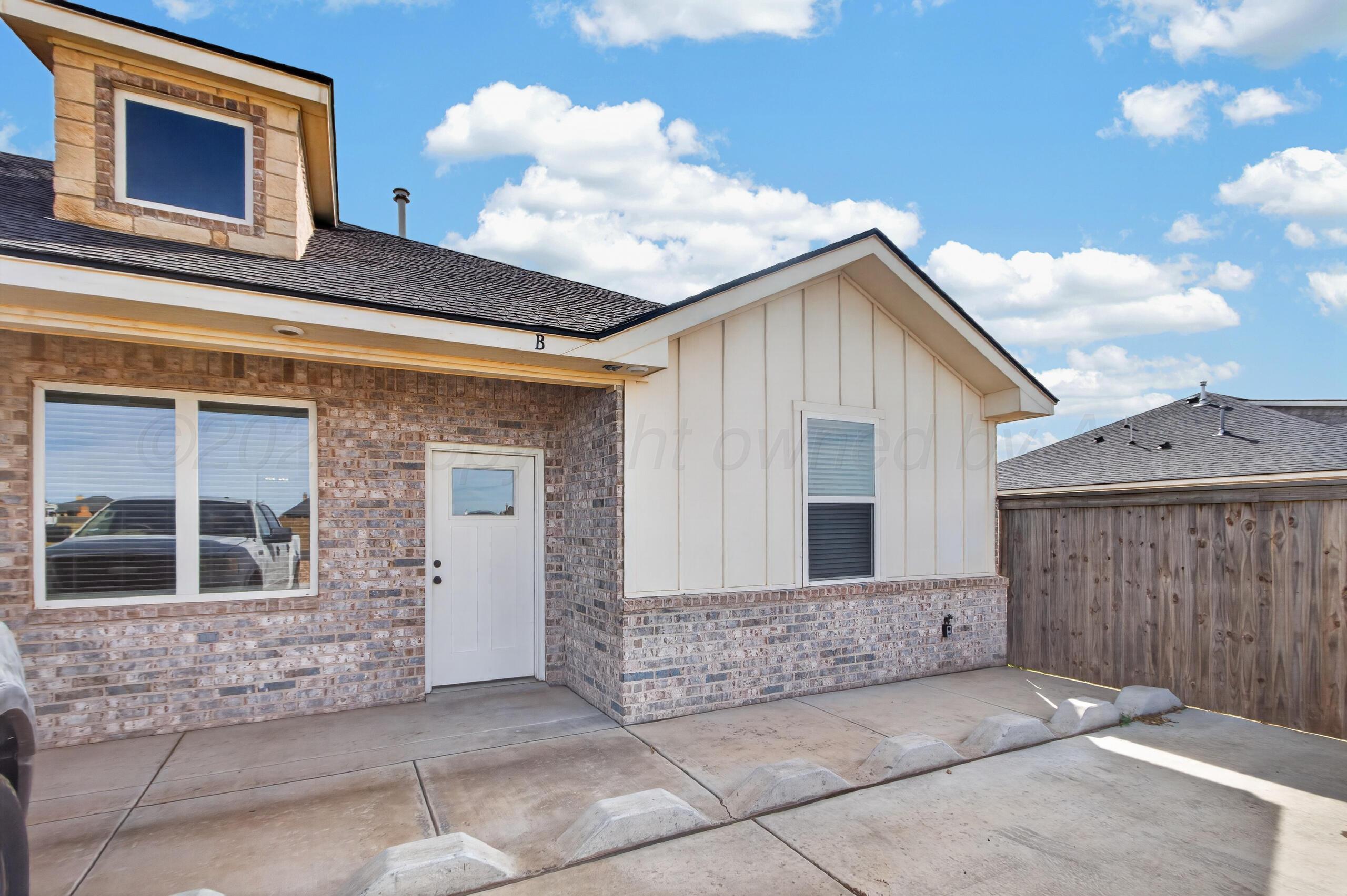 13825 Periwinkle Unit B Drive Property Photo 1