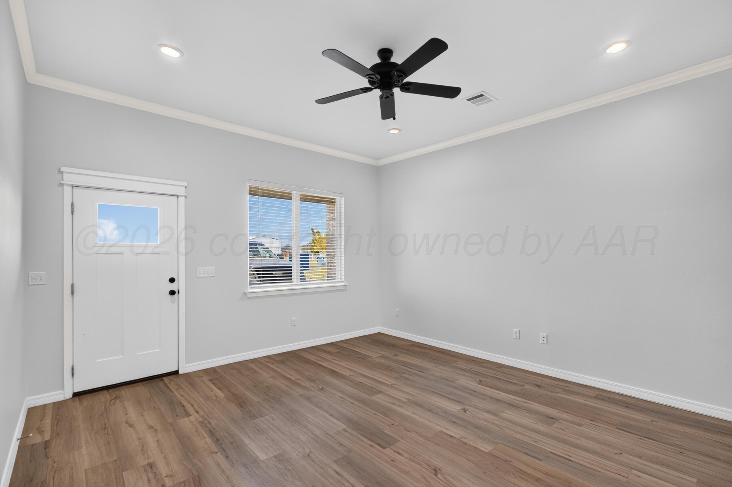 13825 Periwinkle Unit B Drive Property Photo 3