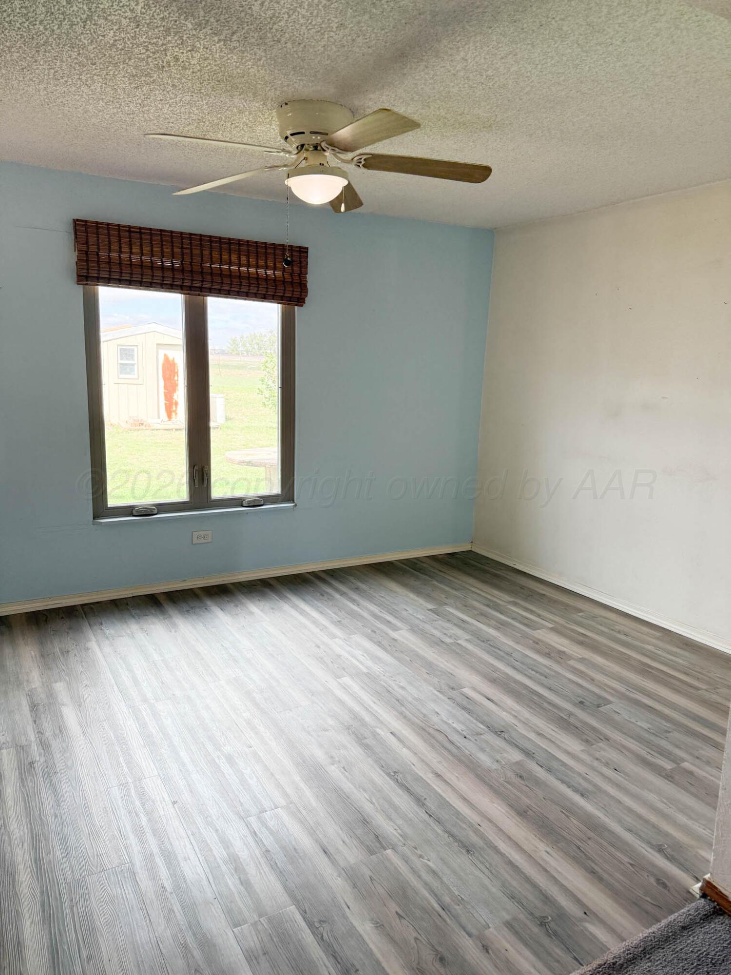 14500 Davis Road Property Photo 16