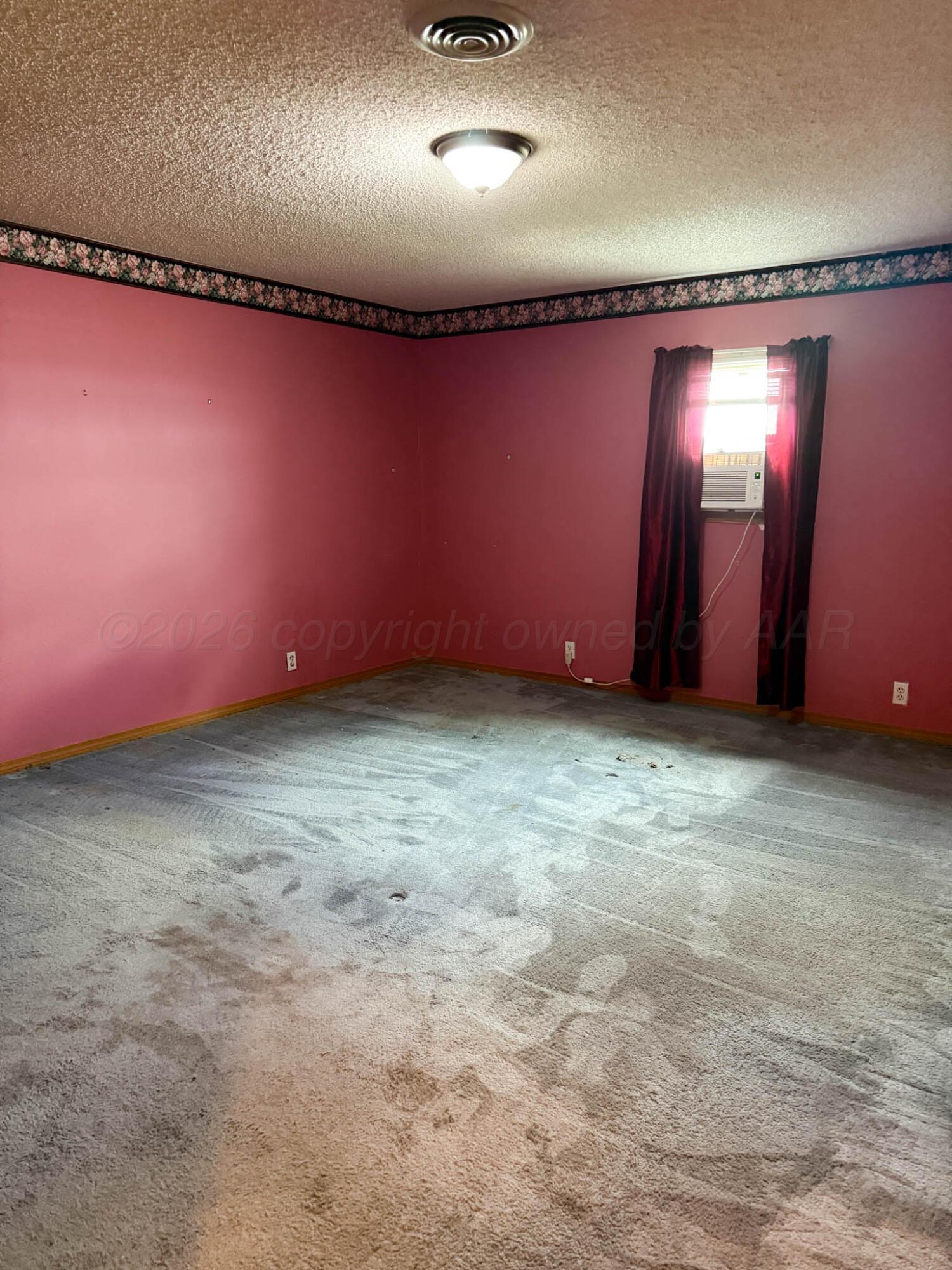 14500 Davis Road Property Photo 19