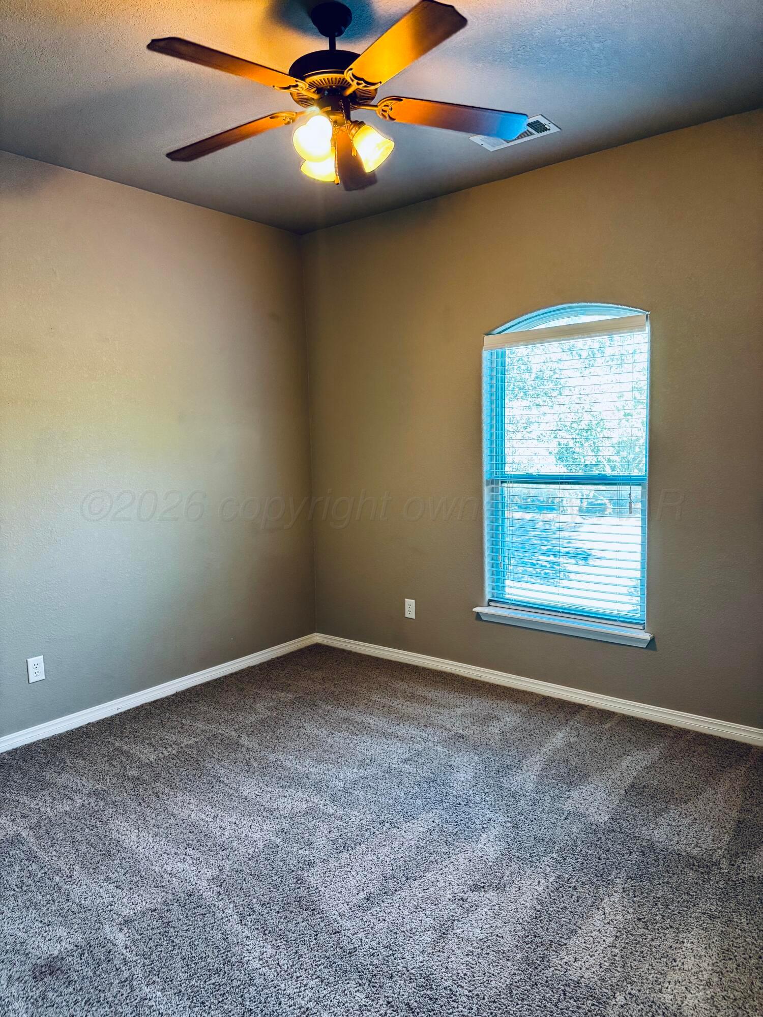 7122 Mosley Street Property Photo 6