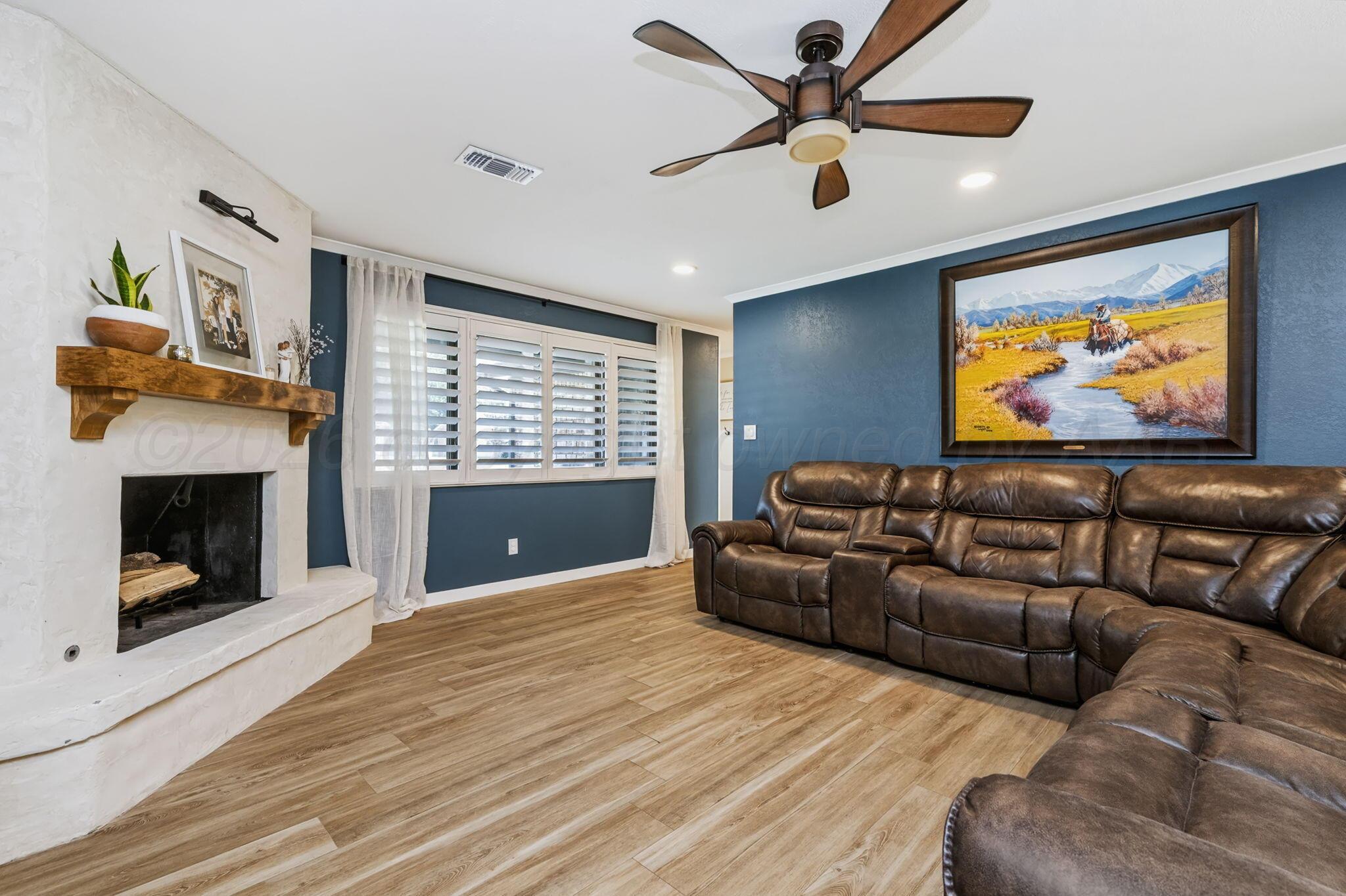 1208 Creekmere Drive Property Photo 7