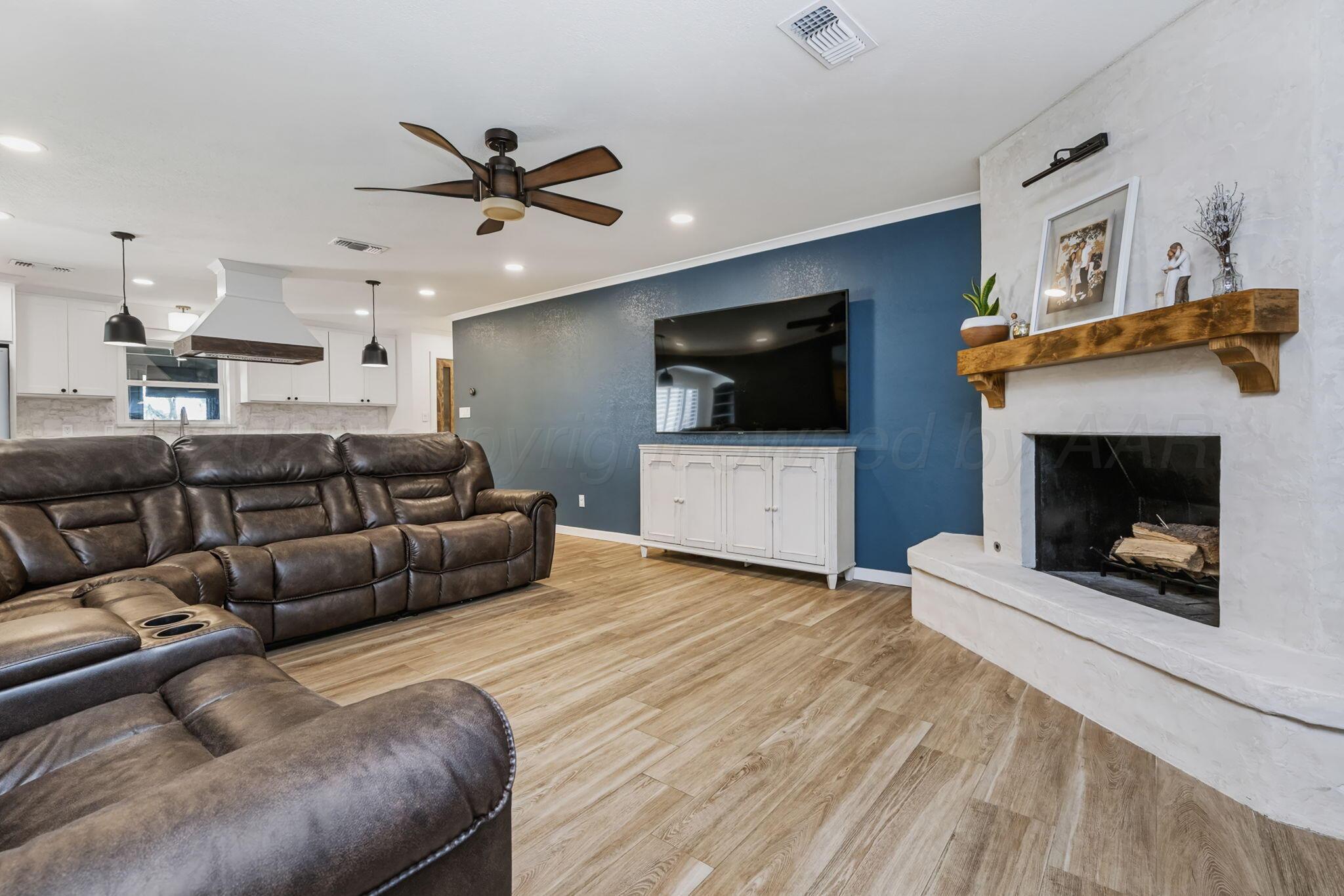 1208 Creekmere Drive Property Photo 8