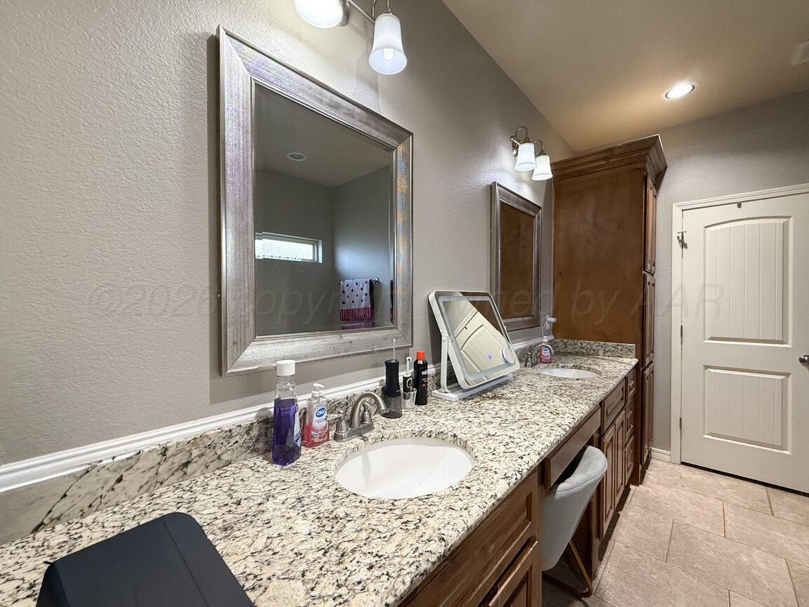 2801 Westbrook Avenue Property Photo 25