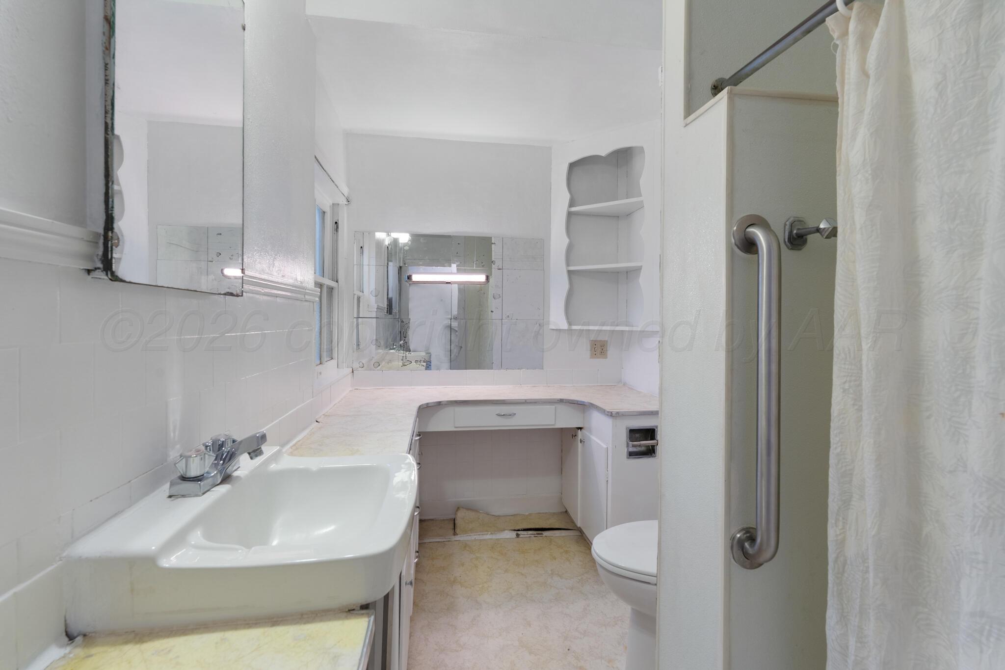1415 Sw 11th Avenue Property Photo 3