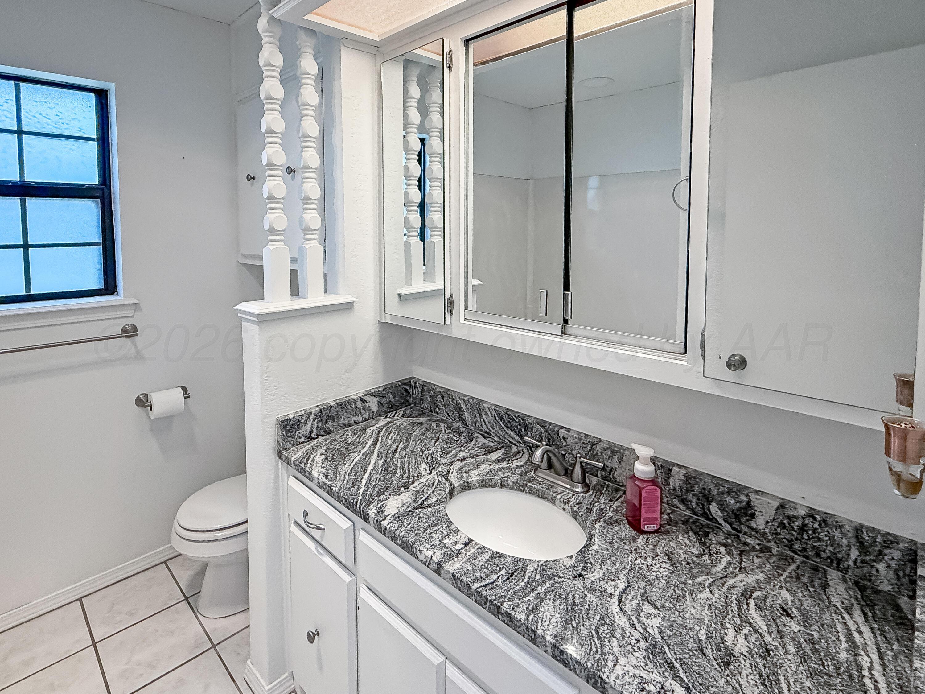 311 Bois D' Arc Property Photo 12
