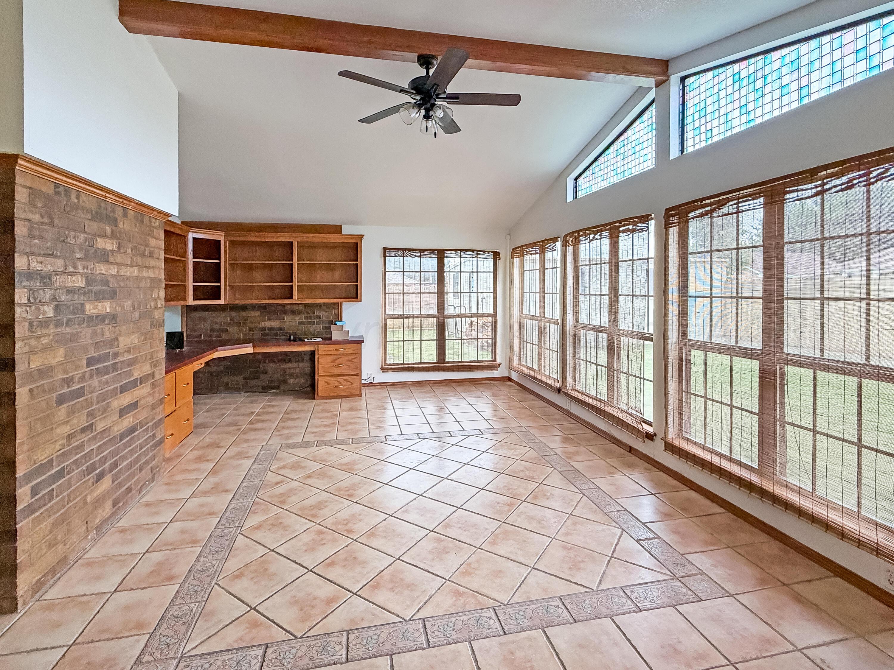 311 Bois D' Arc Property Photo 25