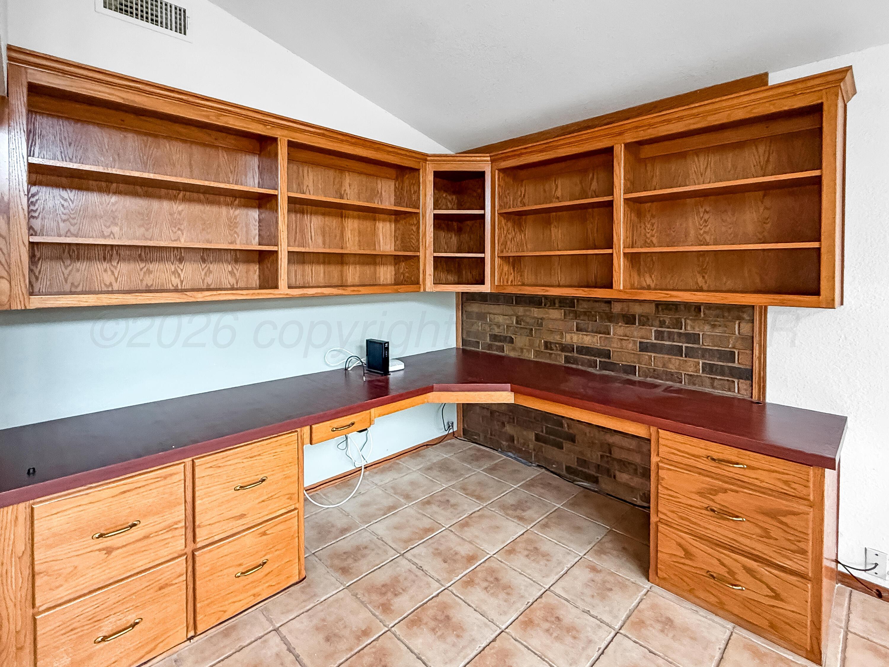 311 Bois D' Arc Property Photo 27