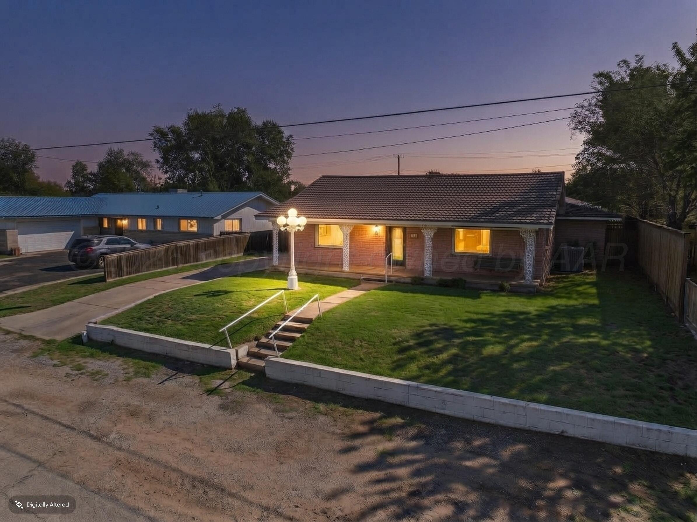 1007 S Canadian Street Property Photo 2