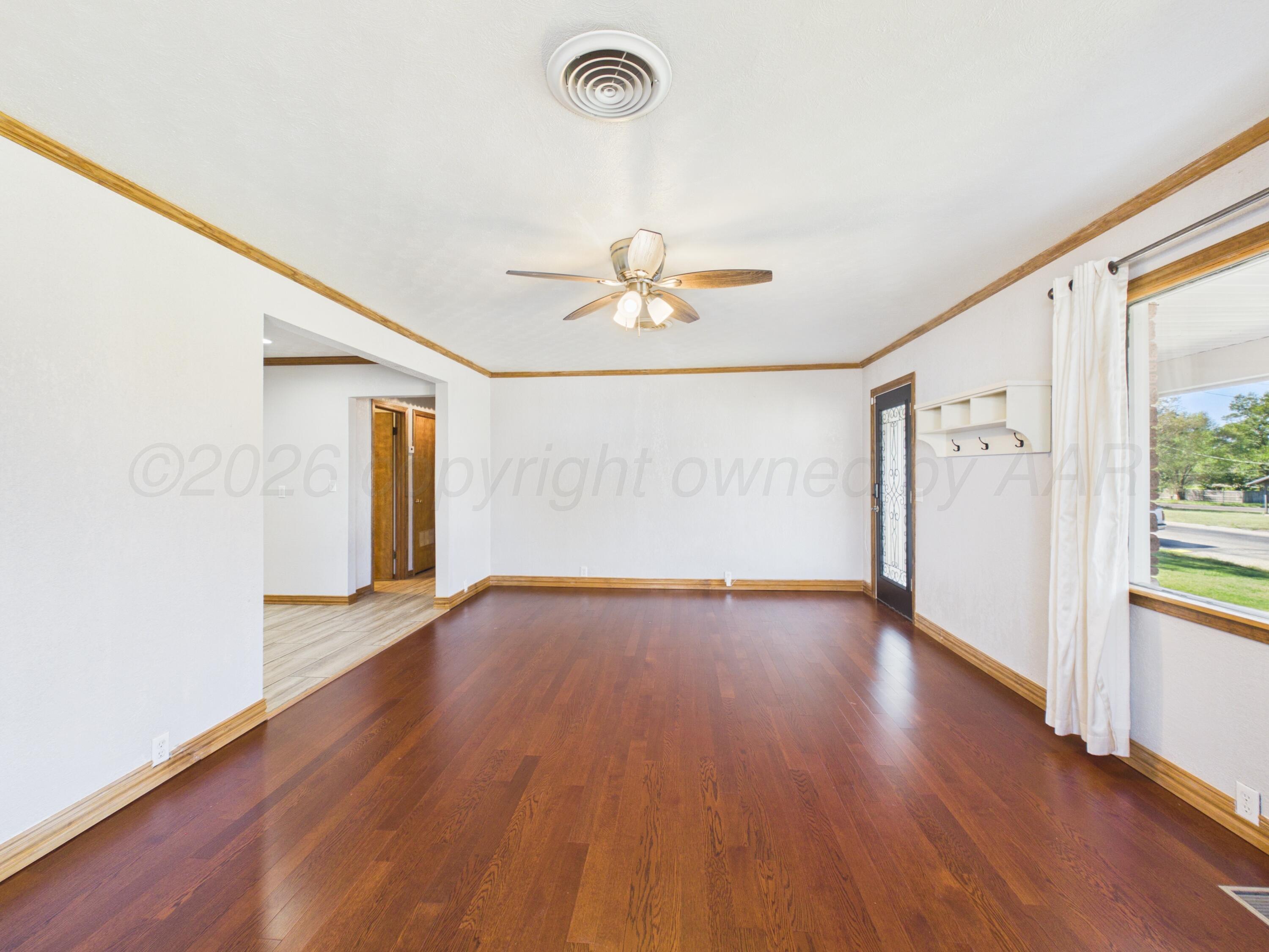 1007 S Canadian Street Property Photo 12