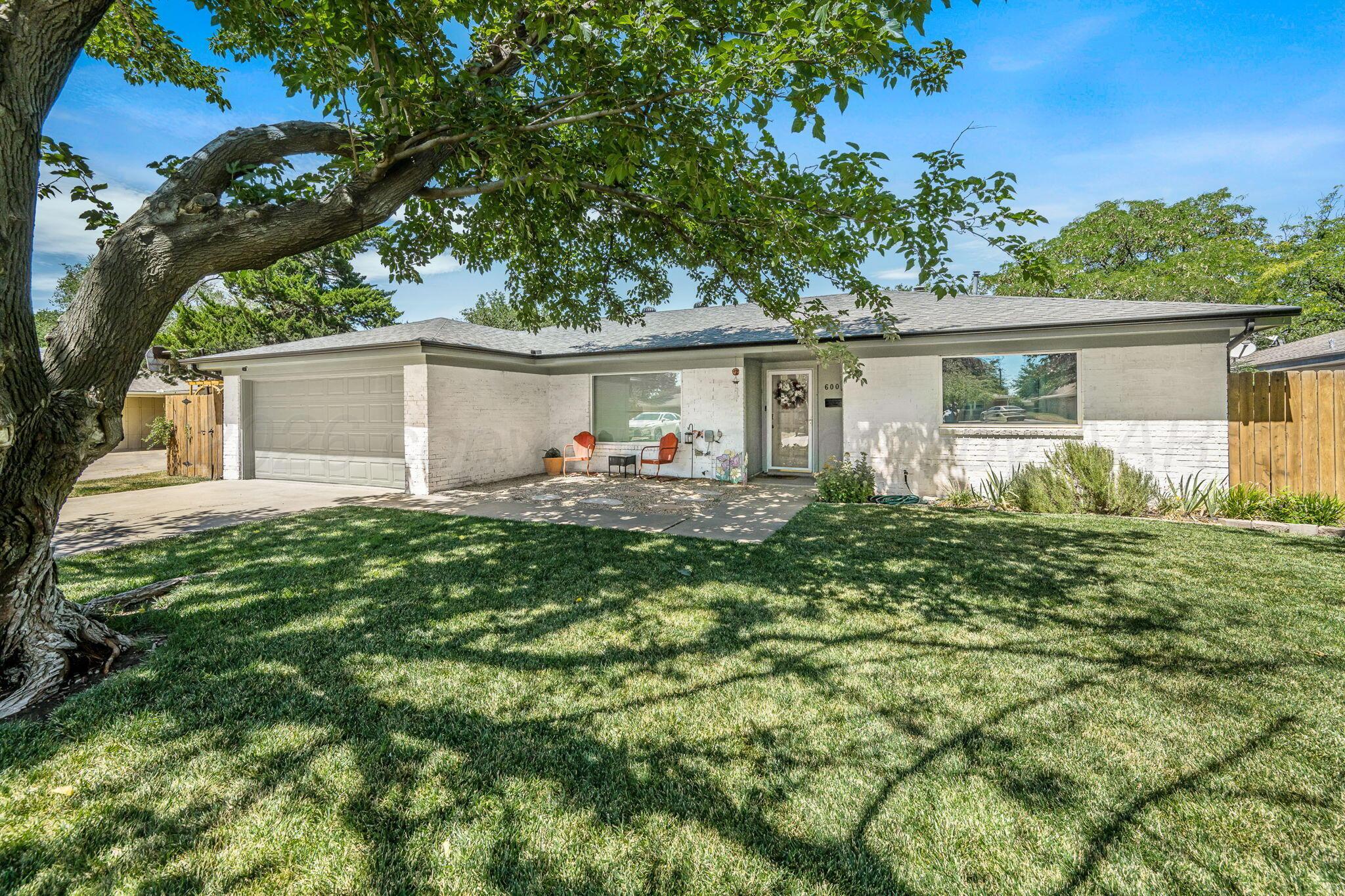 6002 Palmetto Trail Property Photo 1