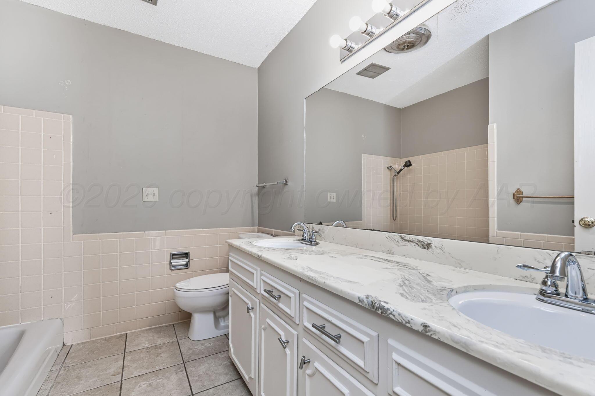 4700 Mesa Circle Property Photo 16
