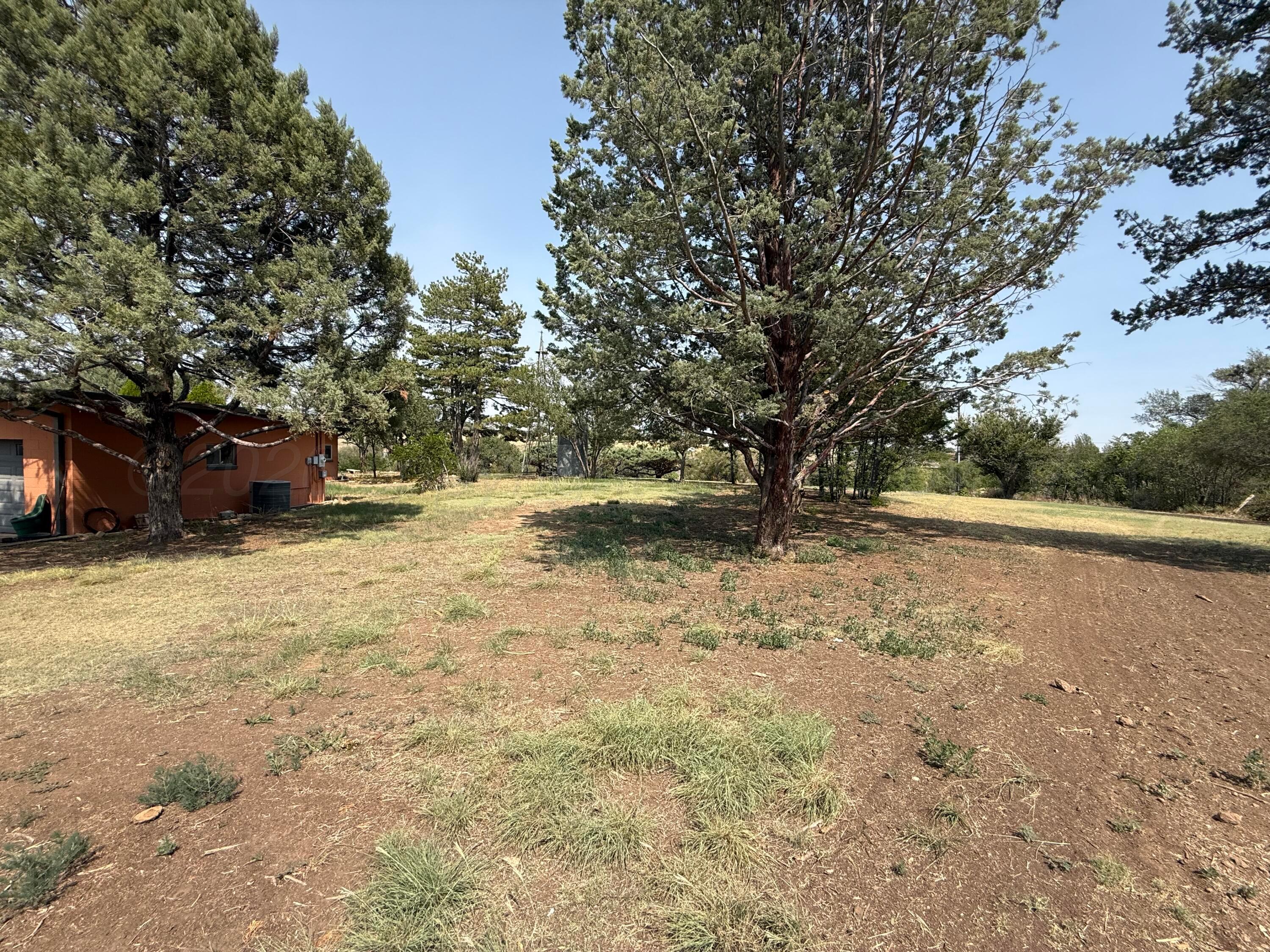 7450 N Western Street Property Photo 2