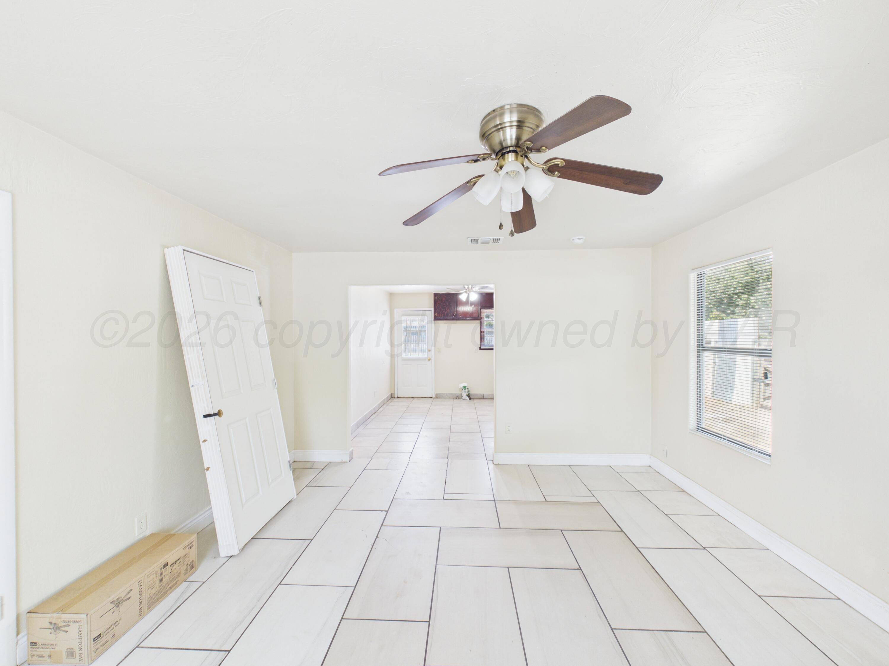 820 Russell Street Property Photo 6