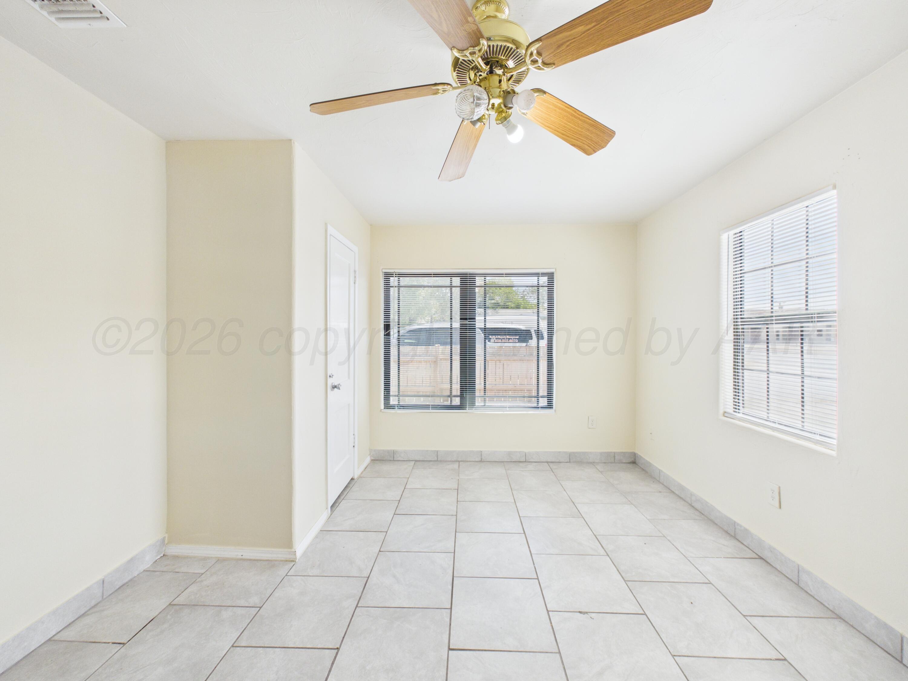 820 Russell Street Property Photo 11