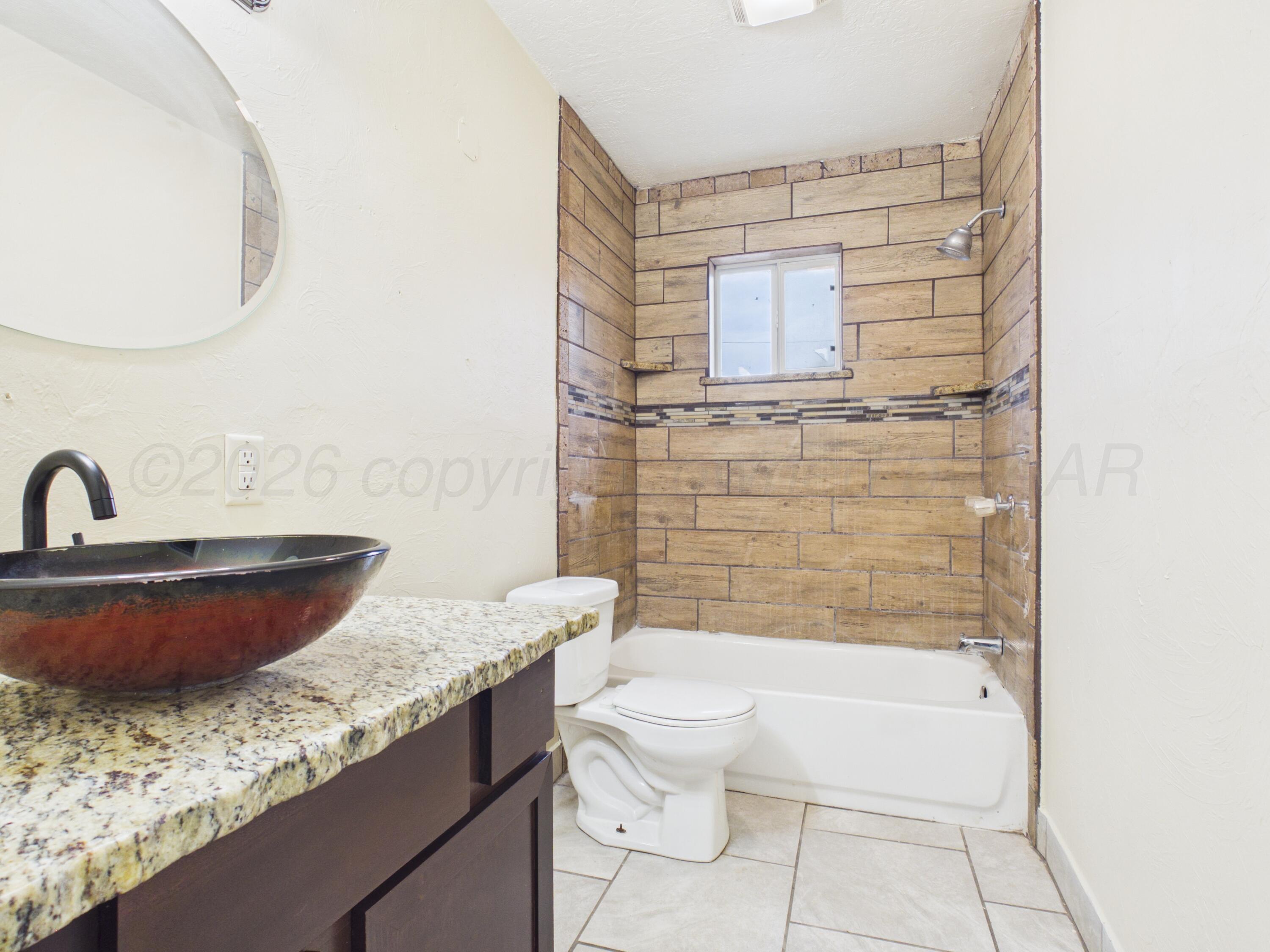 820 Russell Street Property Photo 19