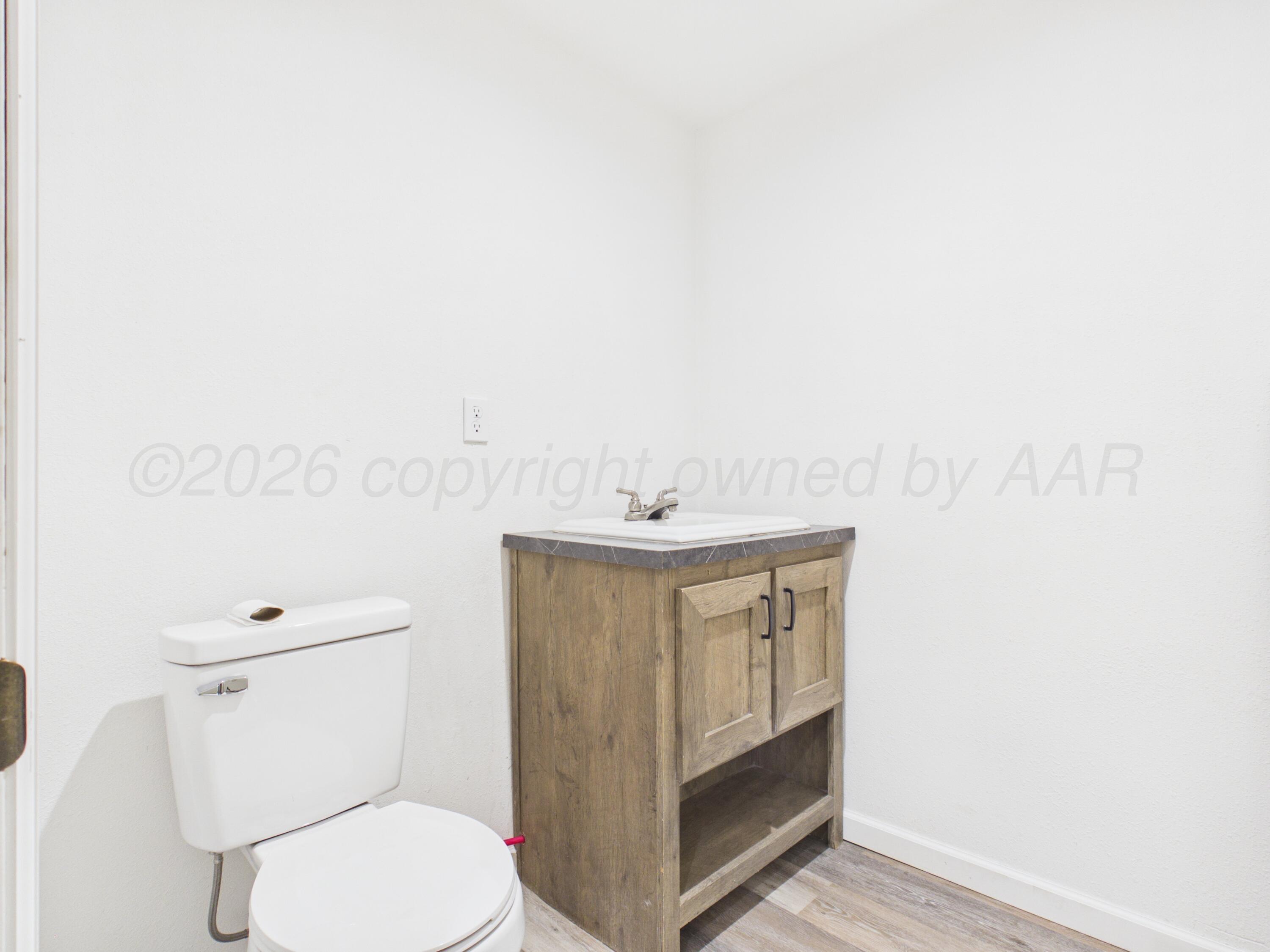 820 Russell Street Property Photo 26