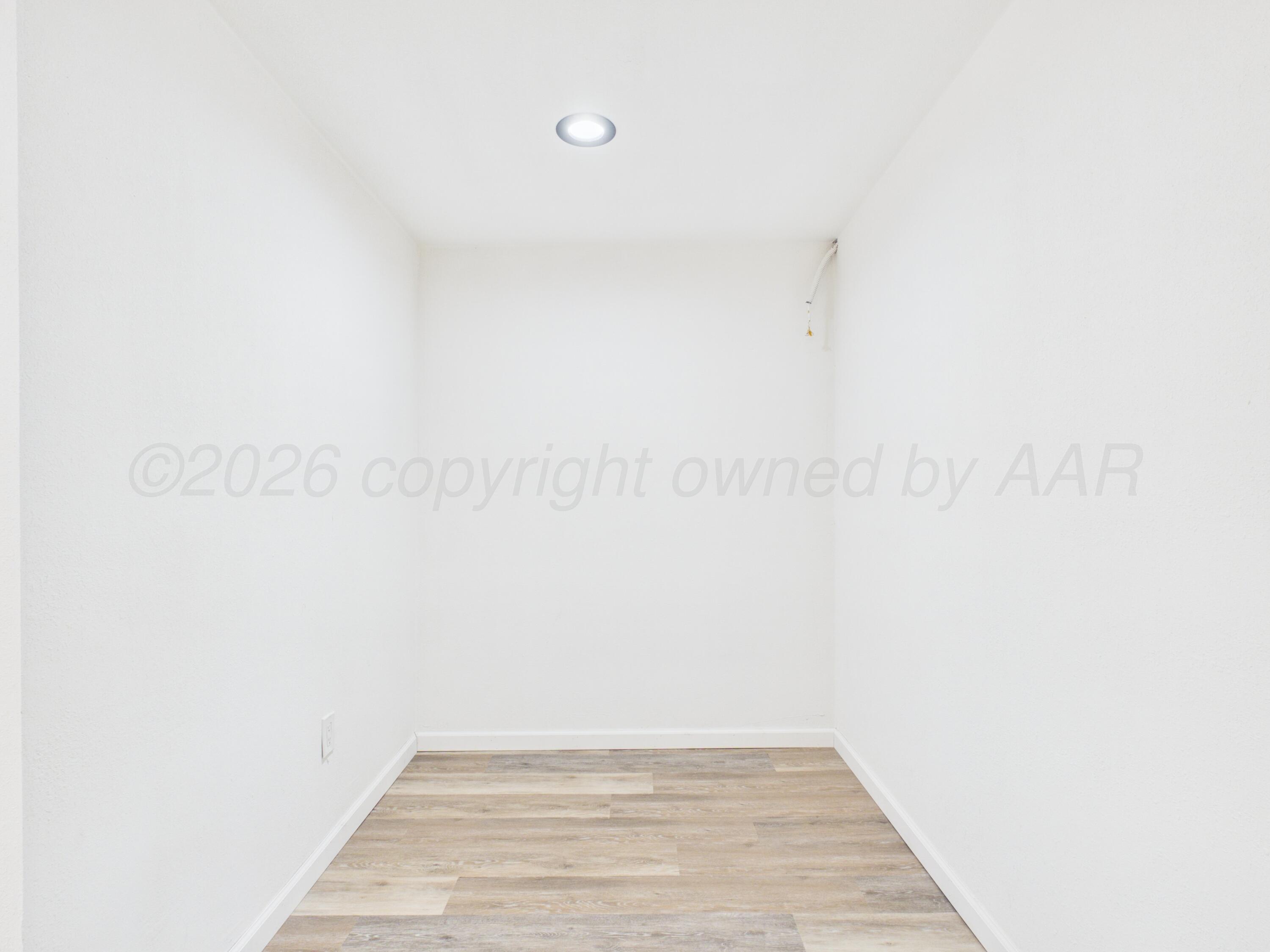 820 Russell Street Property Photo 27
