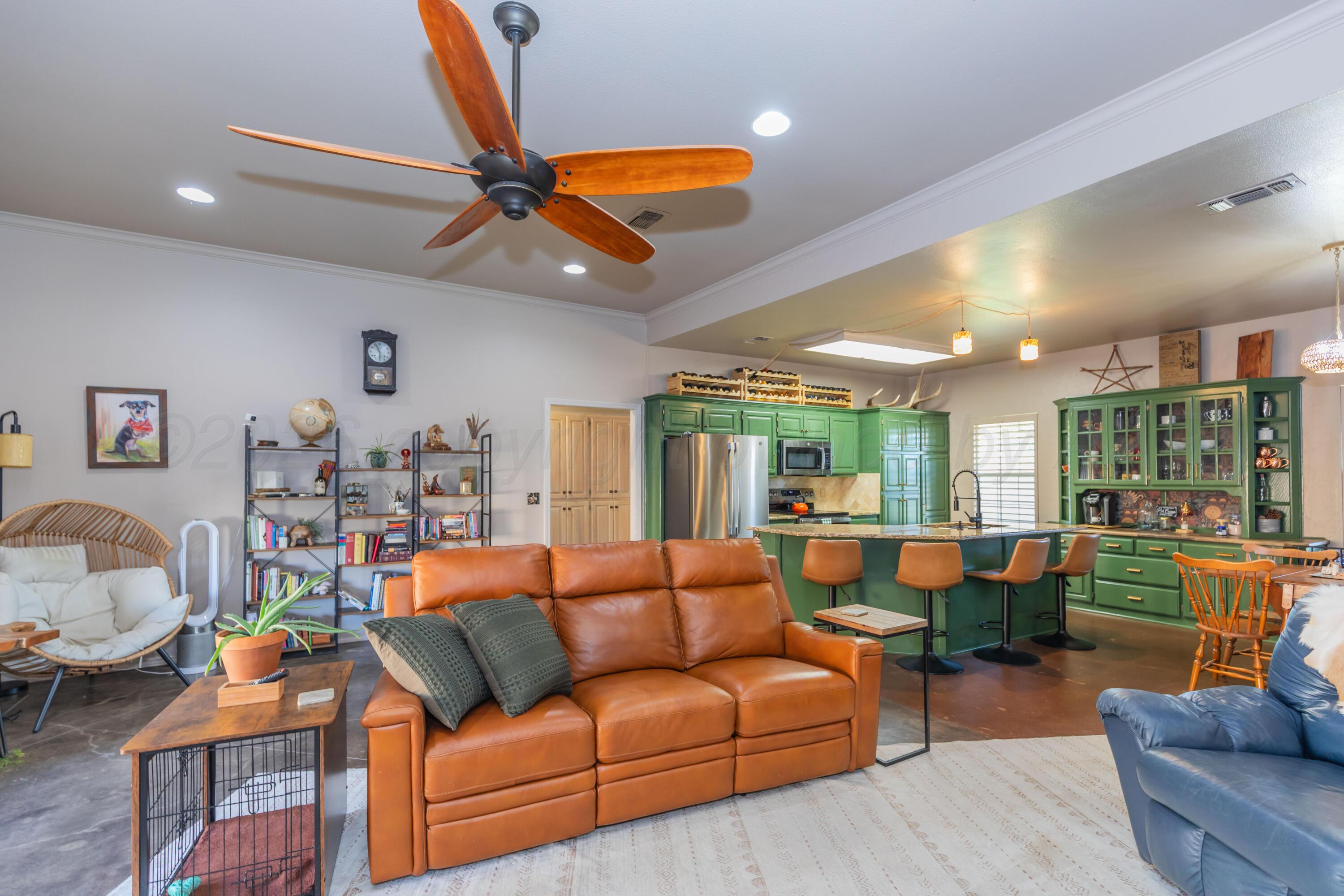 6 Yucca Circle Property Photo 8