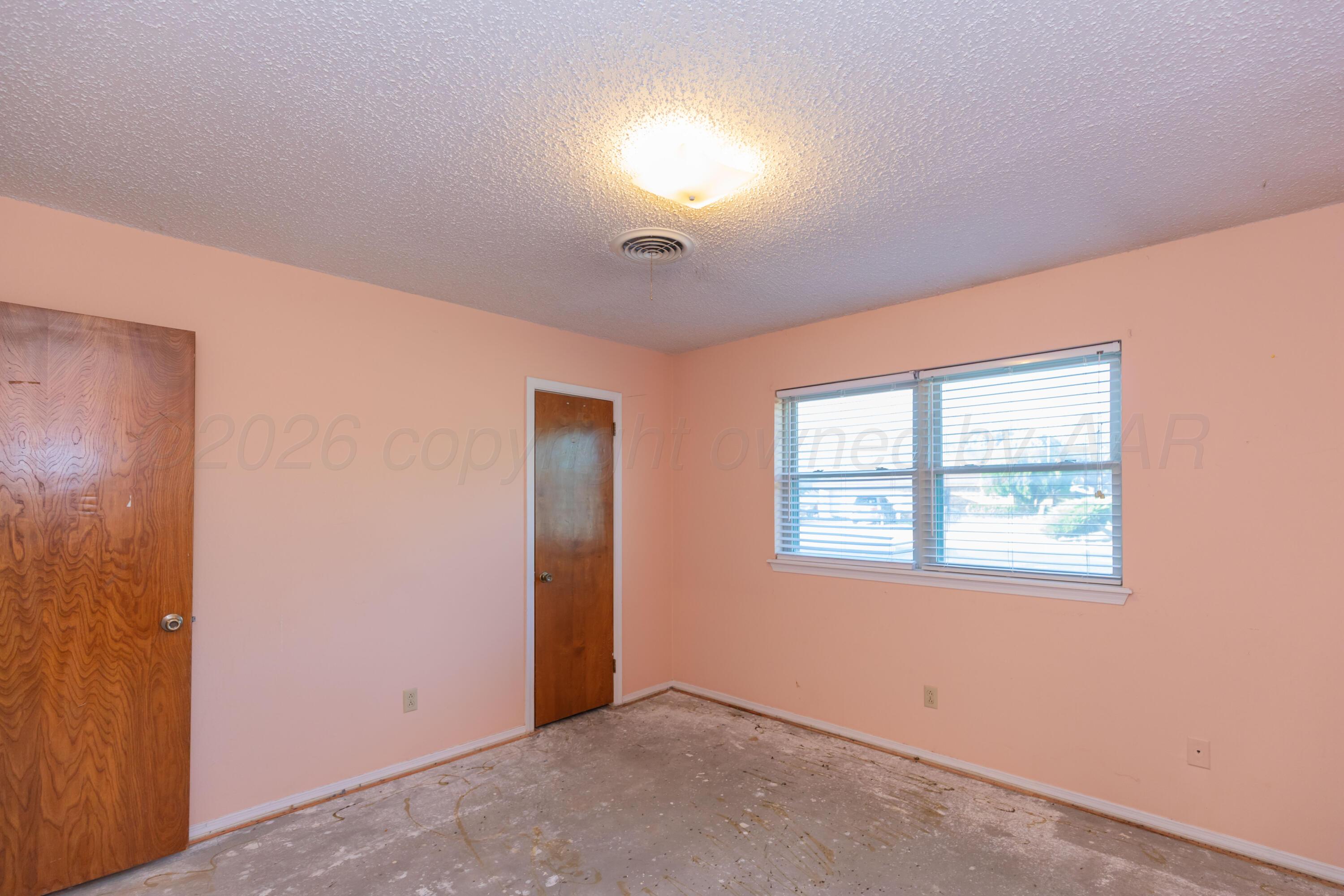 6013 Princeton Street Property Photo 9