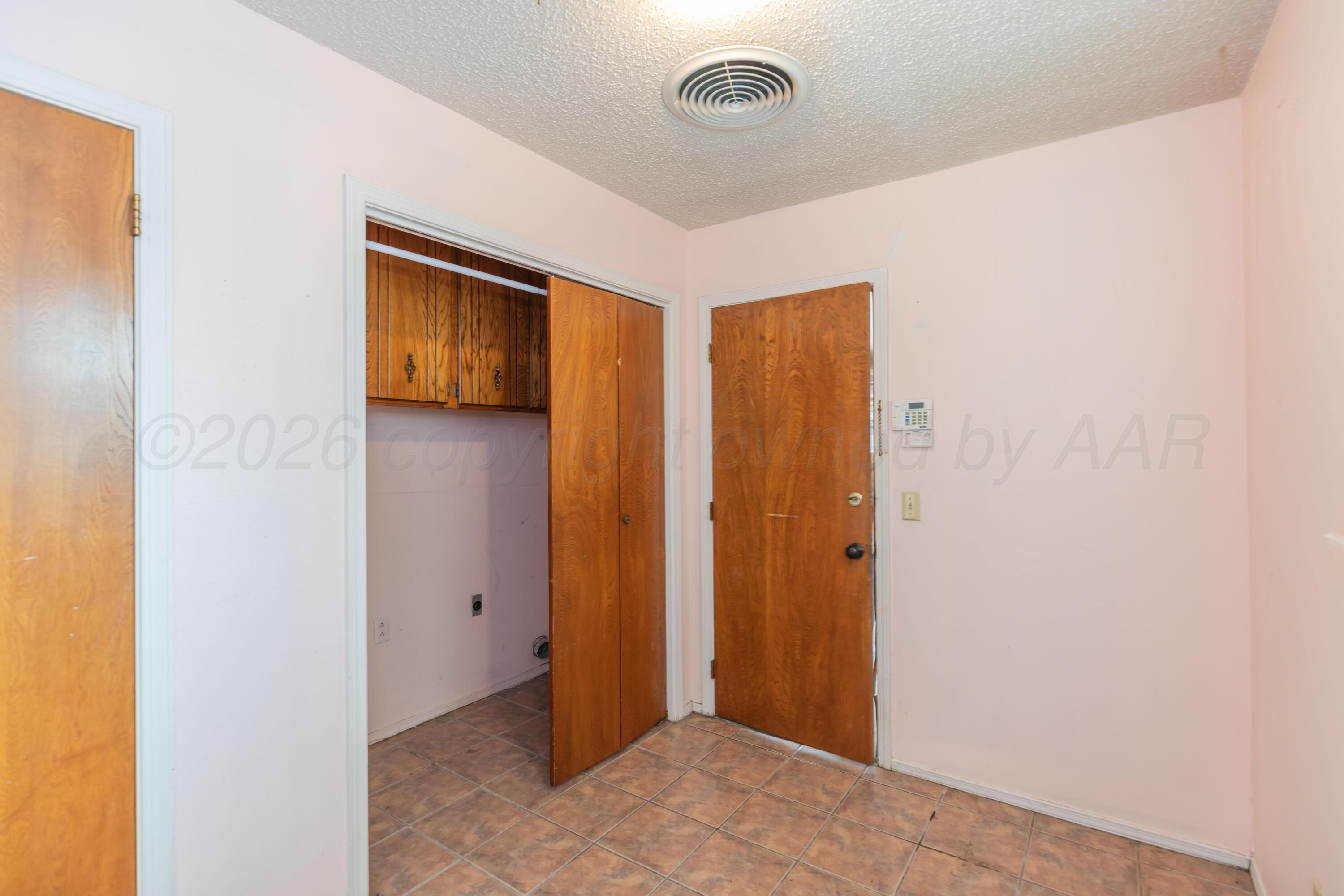6013 Princeton Street Property Photo 38