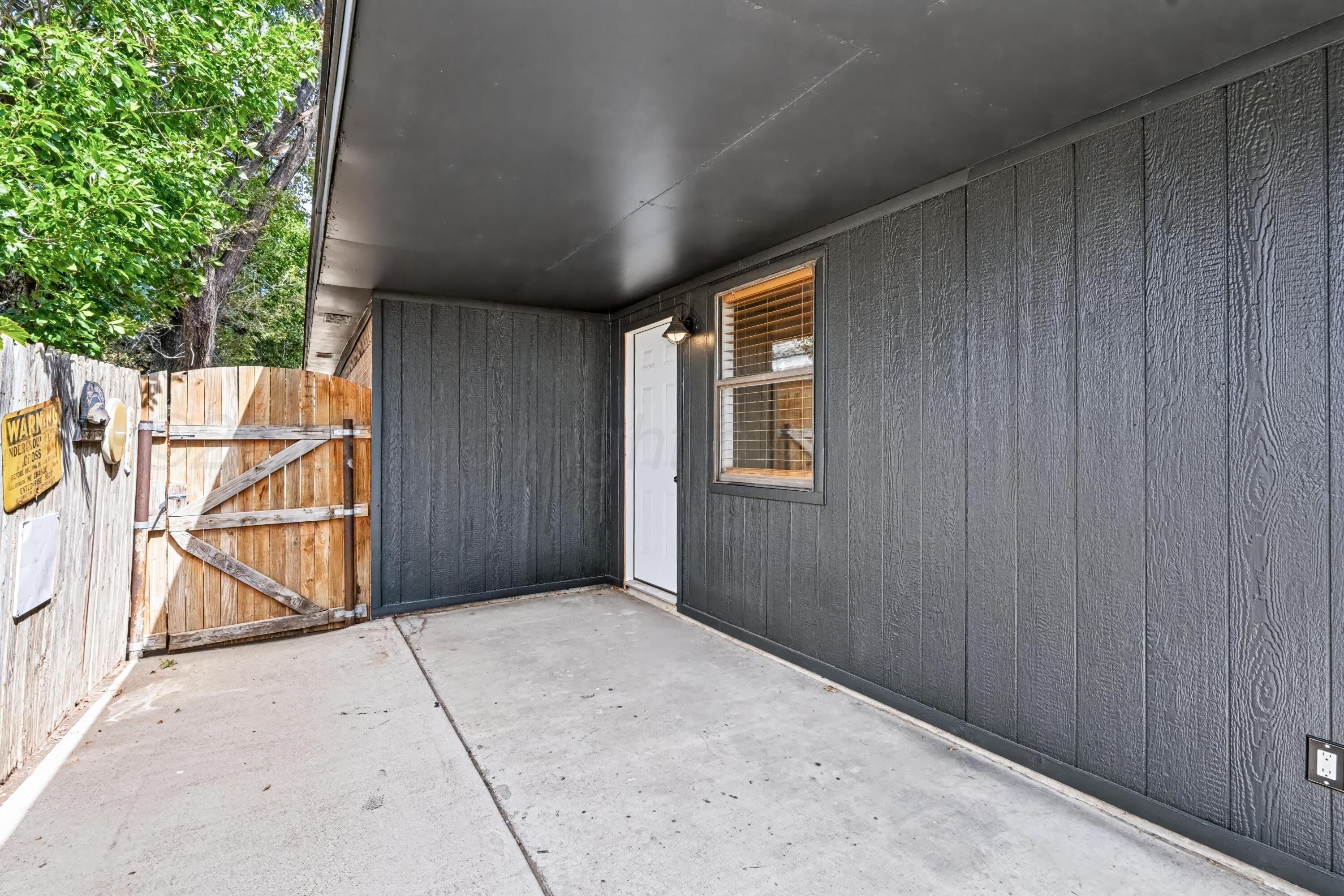 606 S Vaughn Avenue Property Photo 40